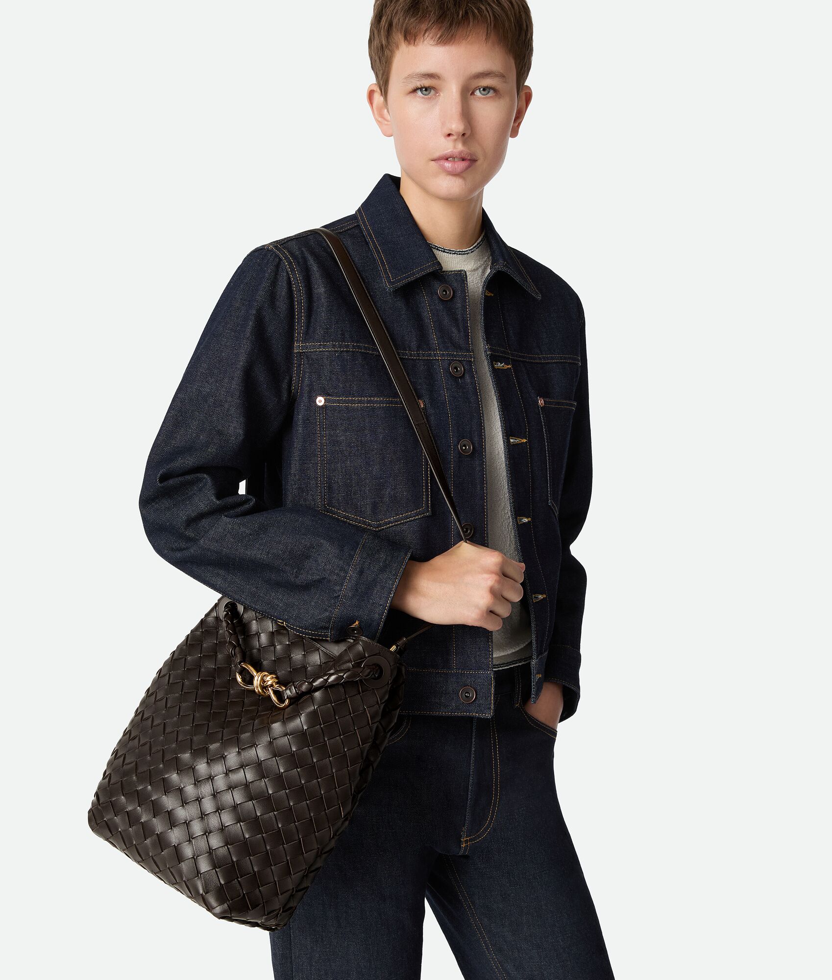 BOTTEGA VENETA 小号Andiamo水桶包