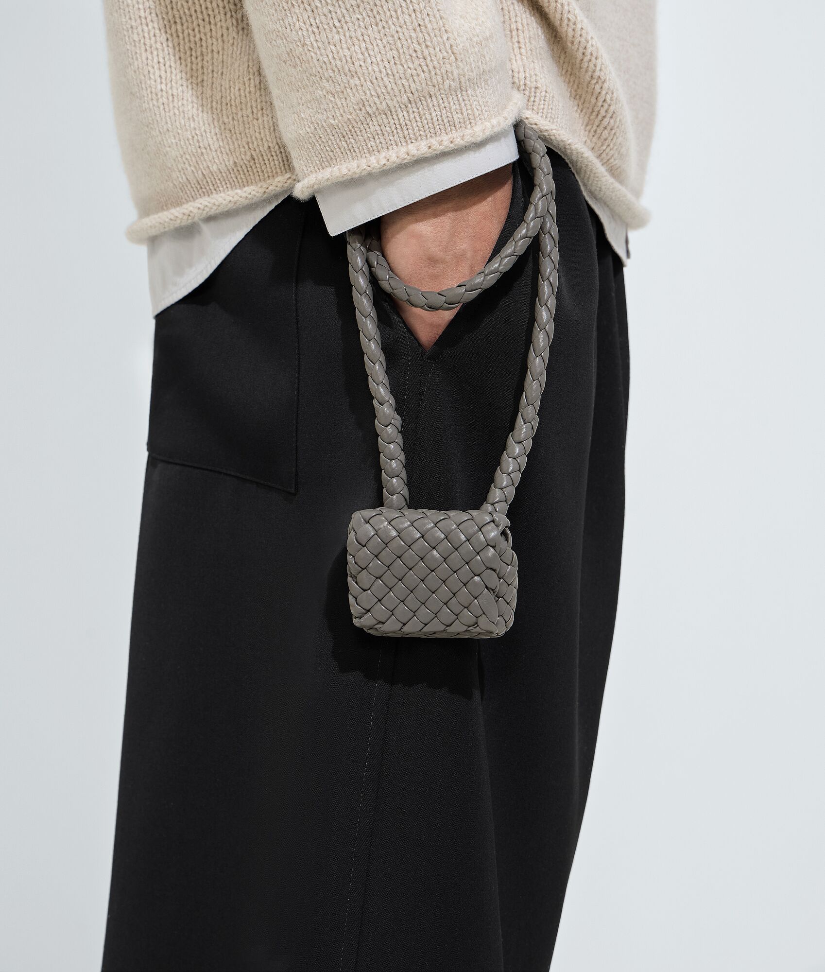 BOTTEGA VENETA Tosca绳带耳机盒
