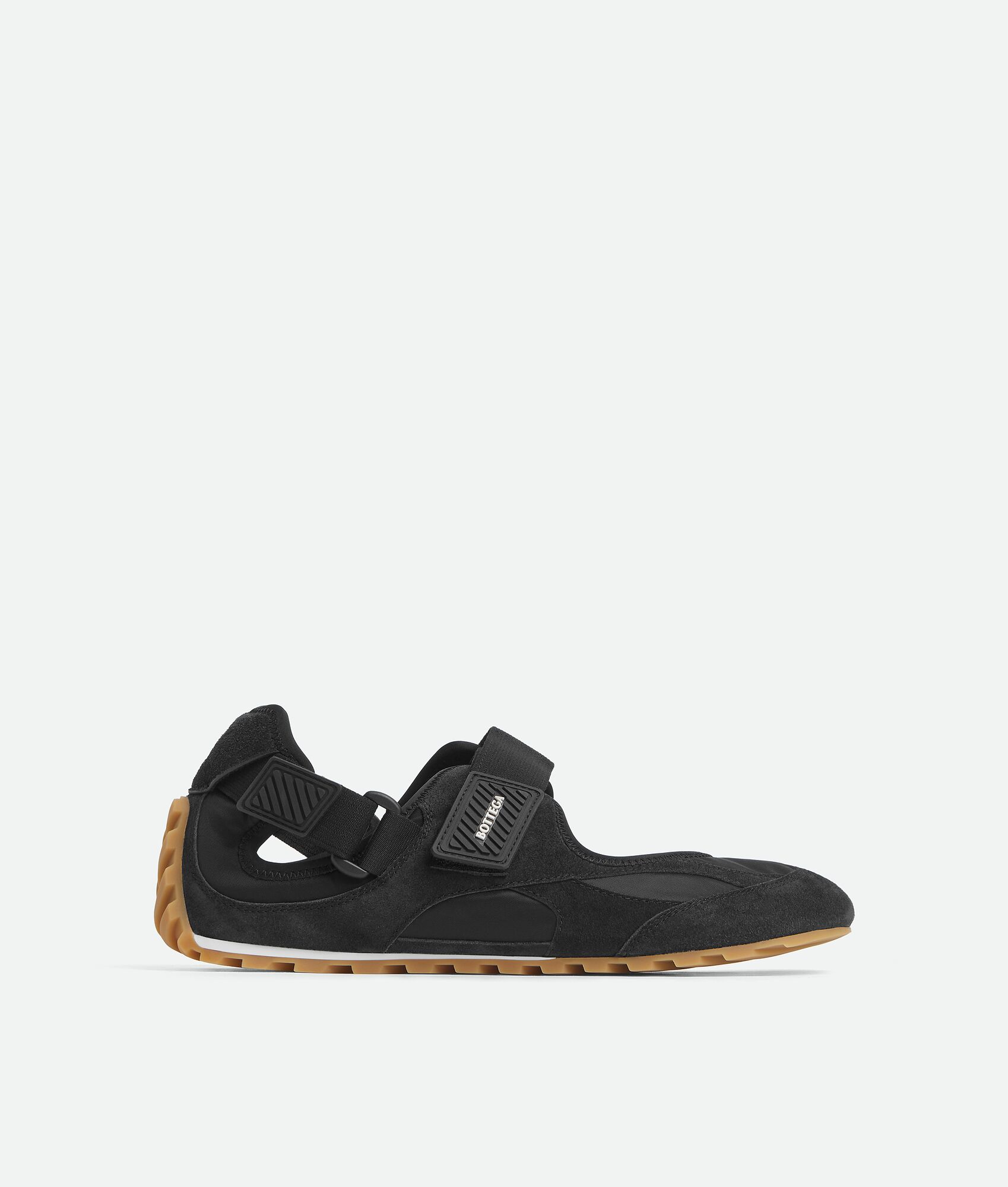 BOTTEGA VENETA 女士Orbit Flash玛丽珍运动鞋