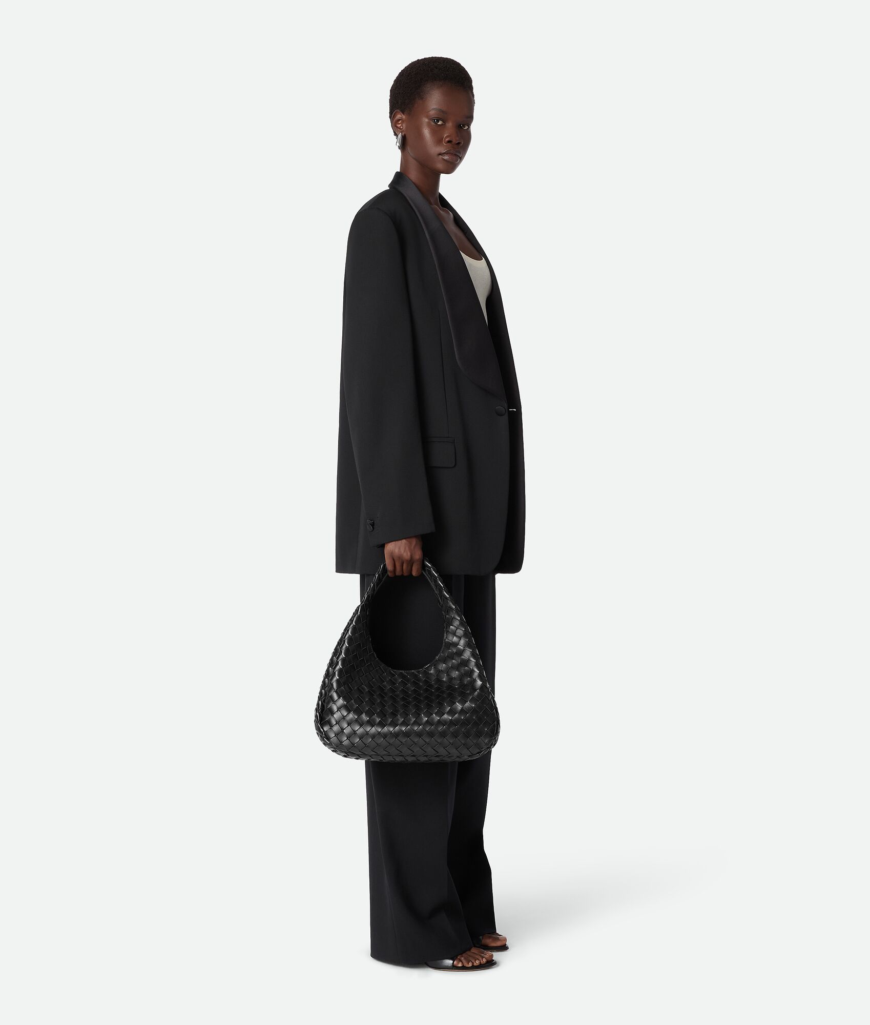 BOTTEGA VENETA Campana肩背包