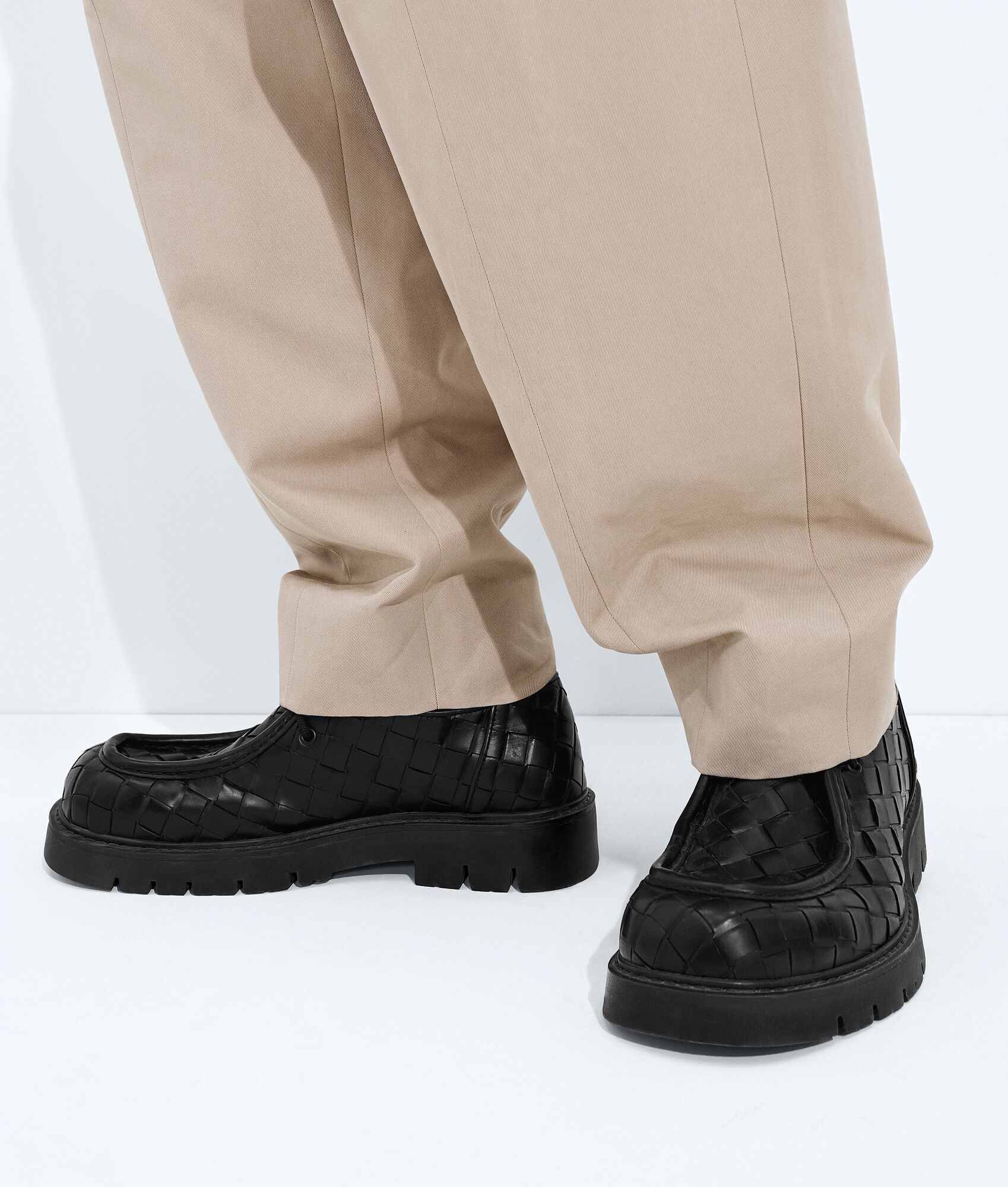 BOTTEGA VENETA 男士Haddock系带鞋