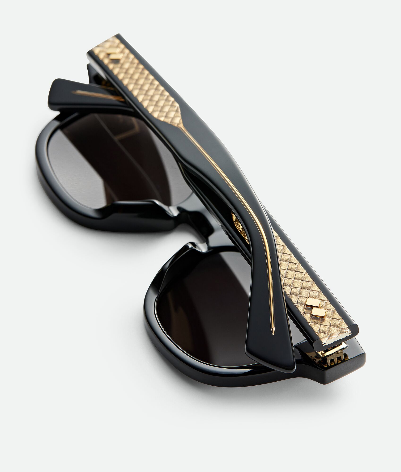 BOTTEGA VENETA Intrecciato编织Panthos太阳眼镜