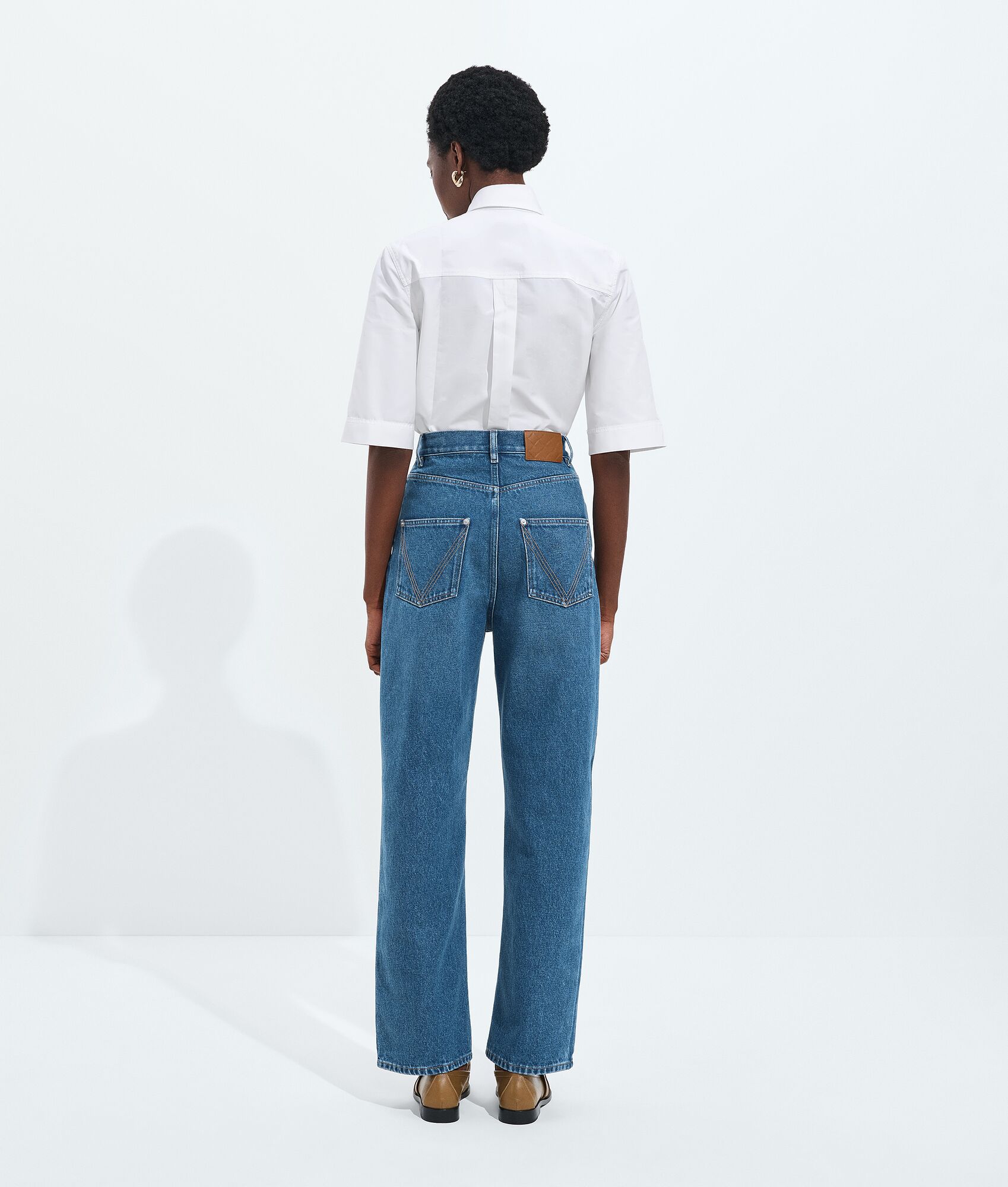 BOTTEGA VENETA 中度靛青色阔腿牛仔裤