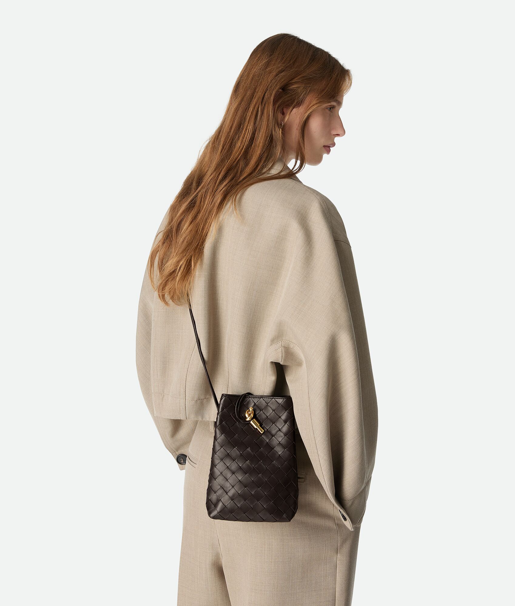 BOTTEGA VENETA Andiamo手机包