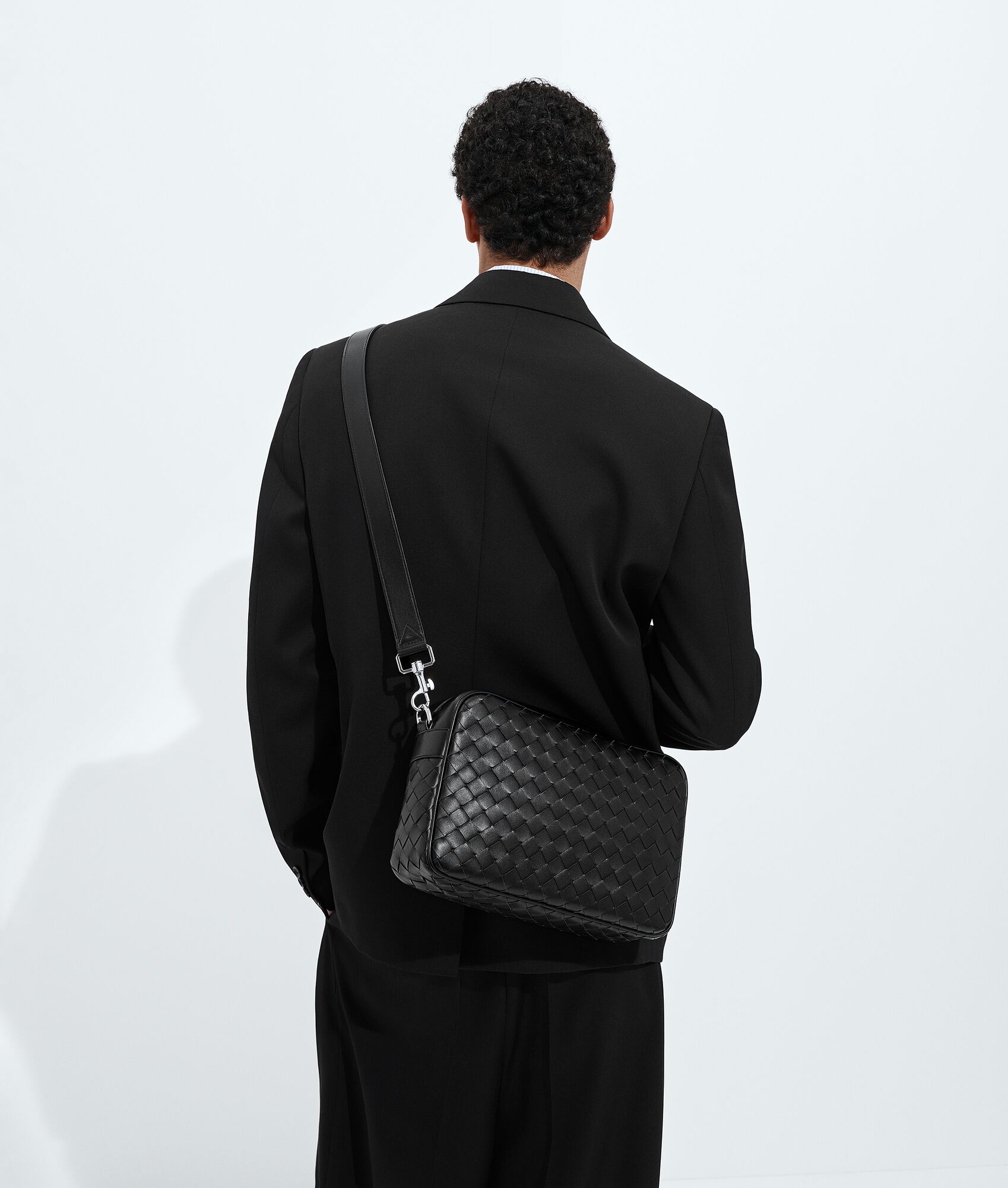 BOTTEGA VENETA Intrecciato编织相机包