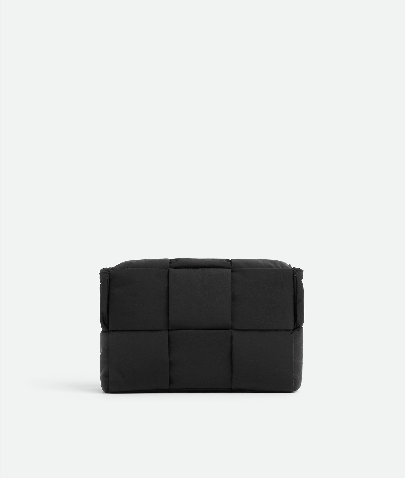 BOTTEGA VENETA 小号Cassette加衬科技斜挎包