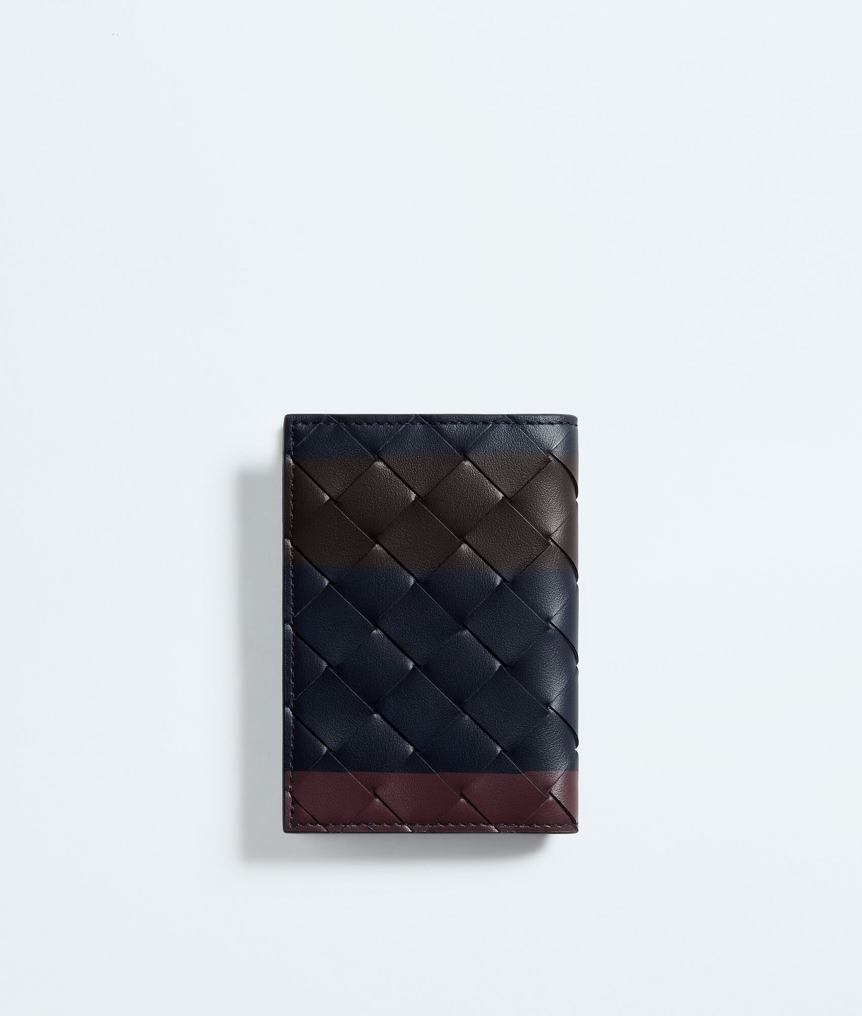 BOTTEGA VENETA Intrecciato编织翻盖卡包