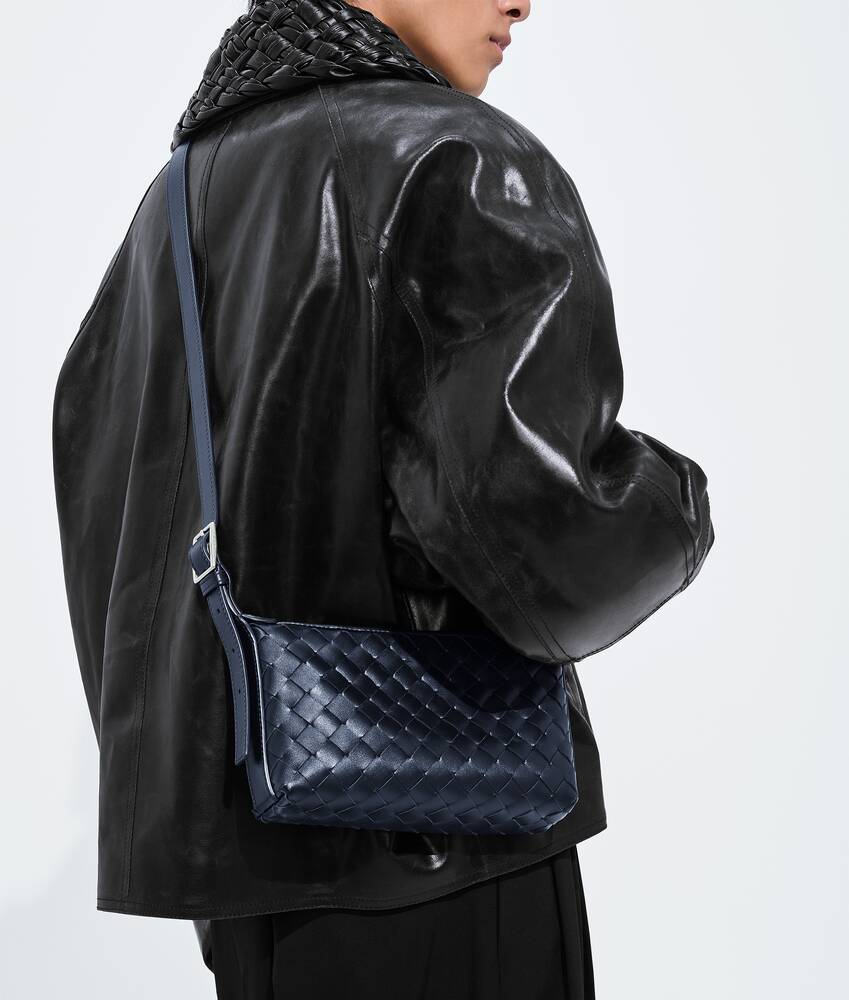 BOTTEGA VENETA Traveler手机包