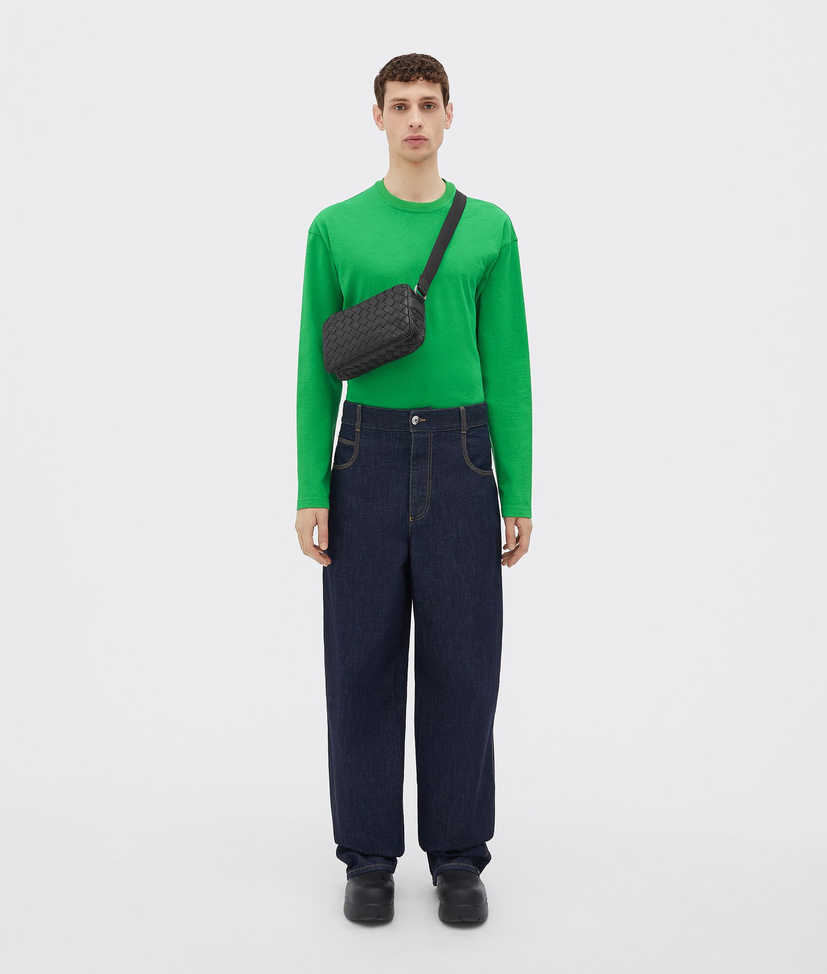 BOTTEGA VENETA 小号Intrecciato编织相机包