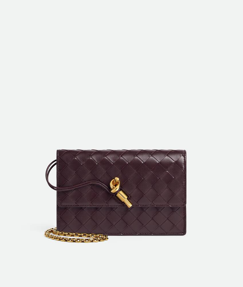 BOTTEGA VENETA Andiamo链条斜挎包