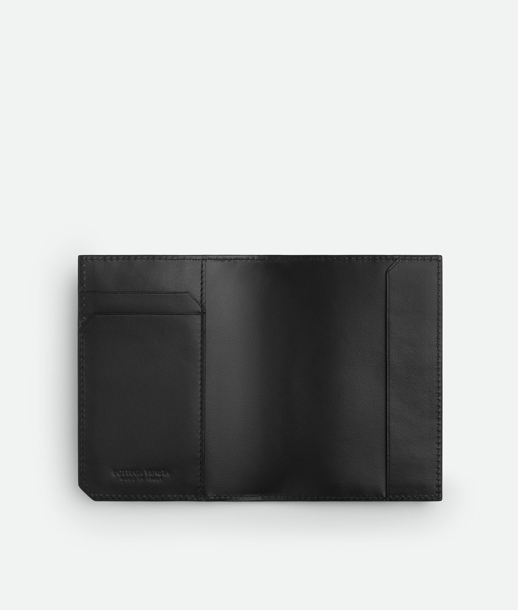 BOTTEGA VENETA Intrecciato Piccolo编织护照夹