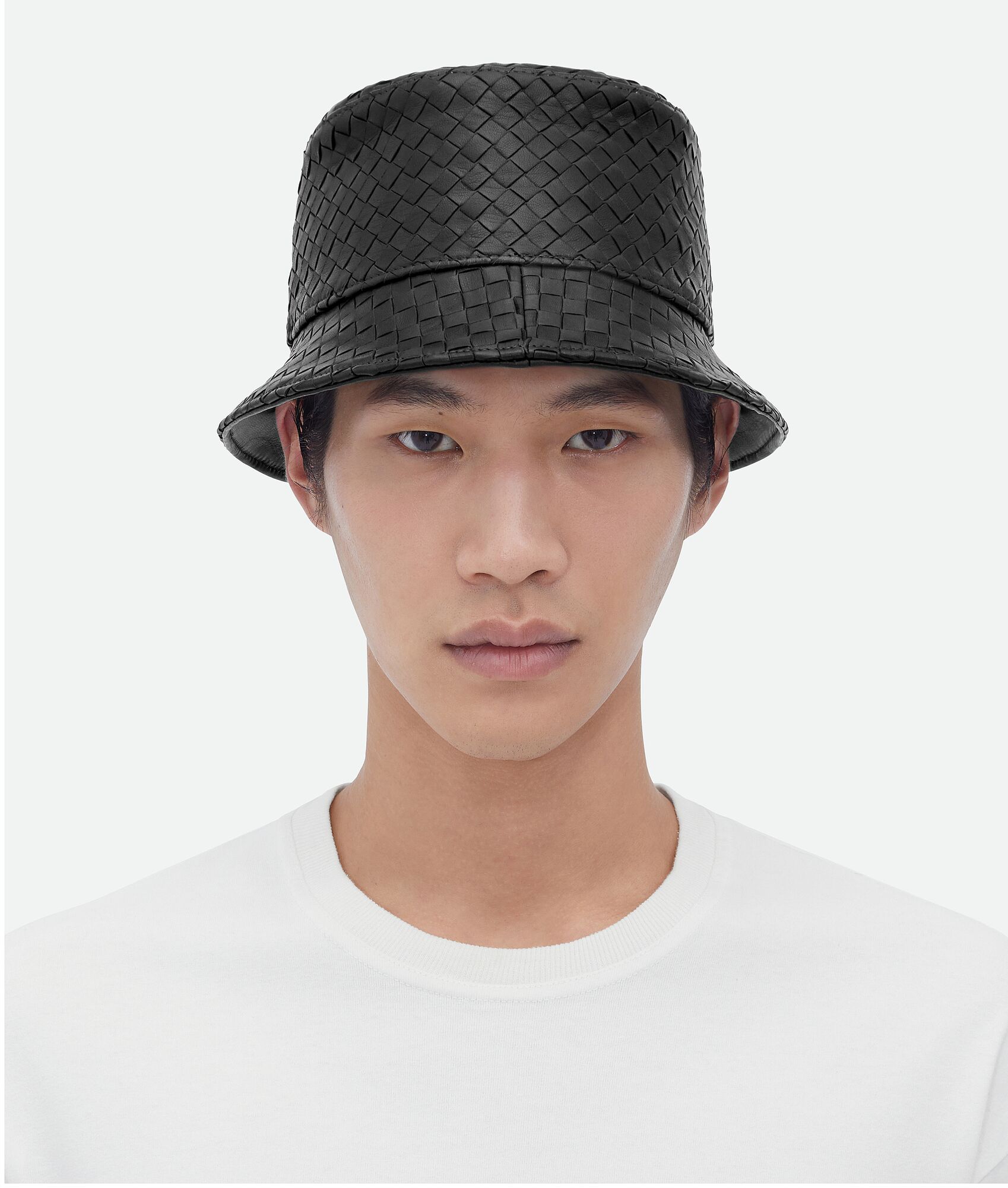 BOTTEGA VENETA Intrecciato编织皮革渔夫帽