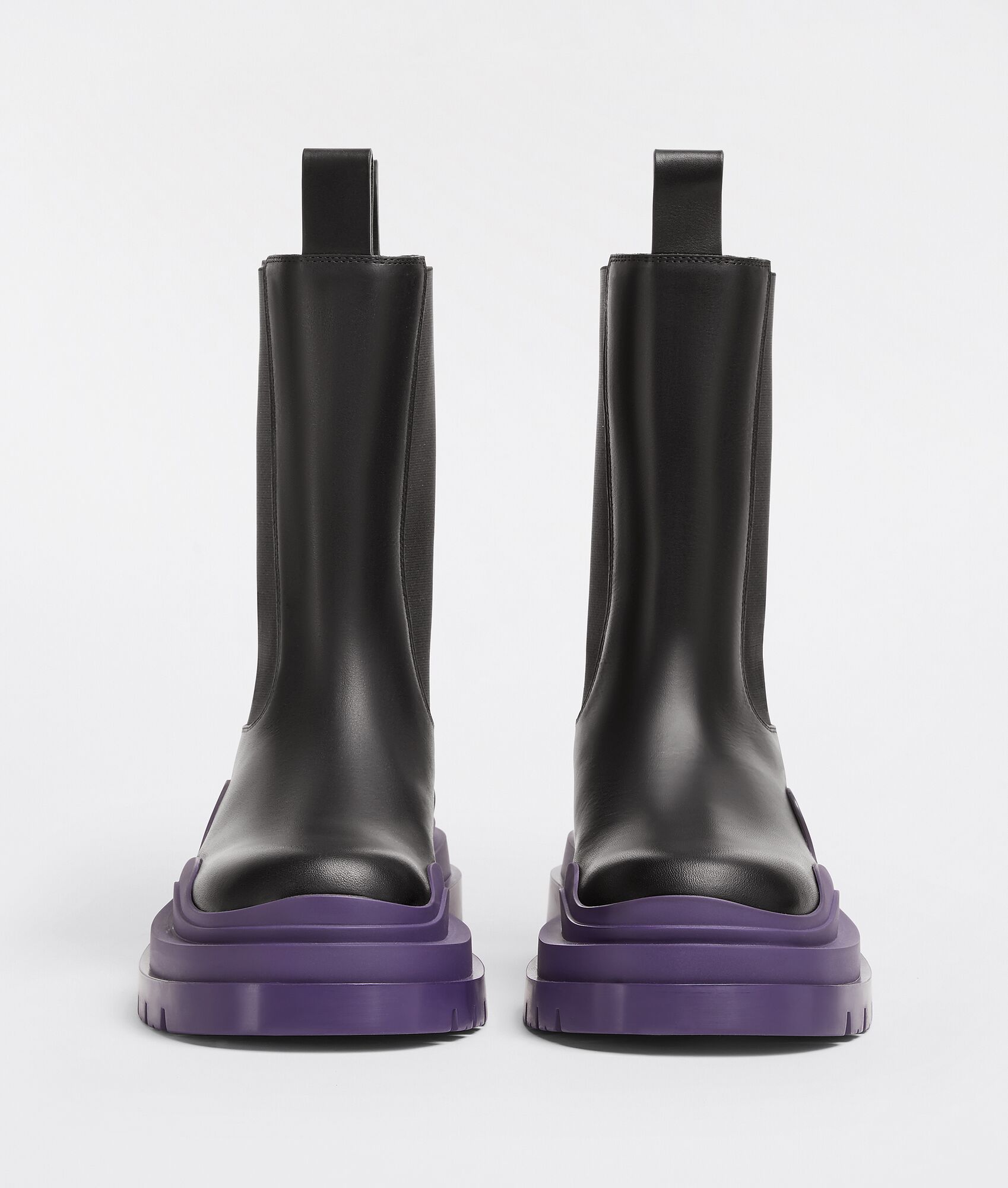 BOTTEGA VENETA TIRE CHELSEA皮靴