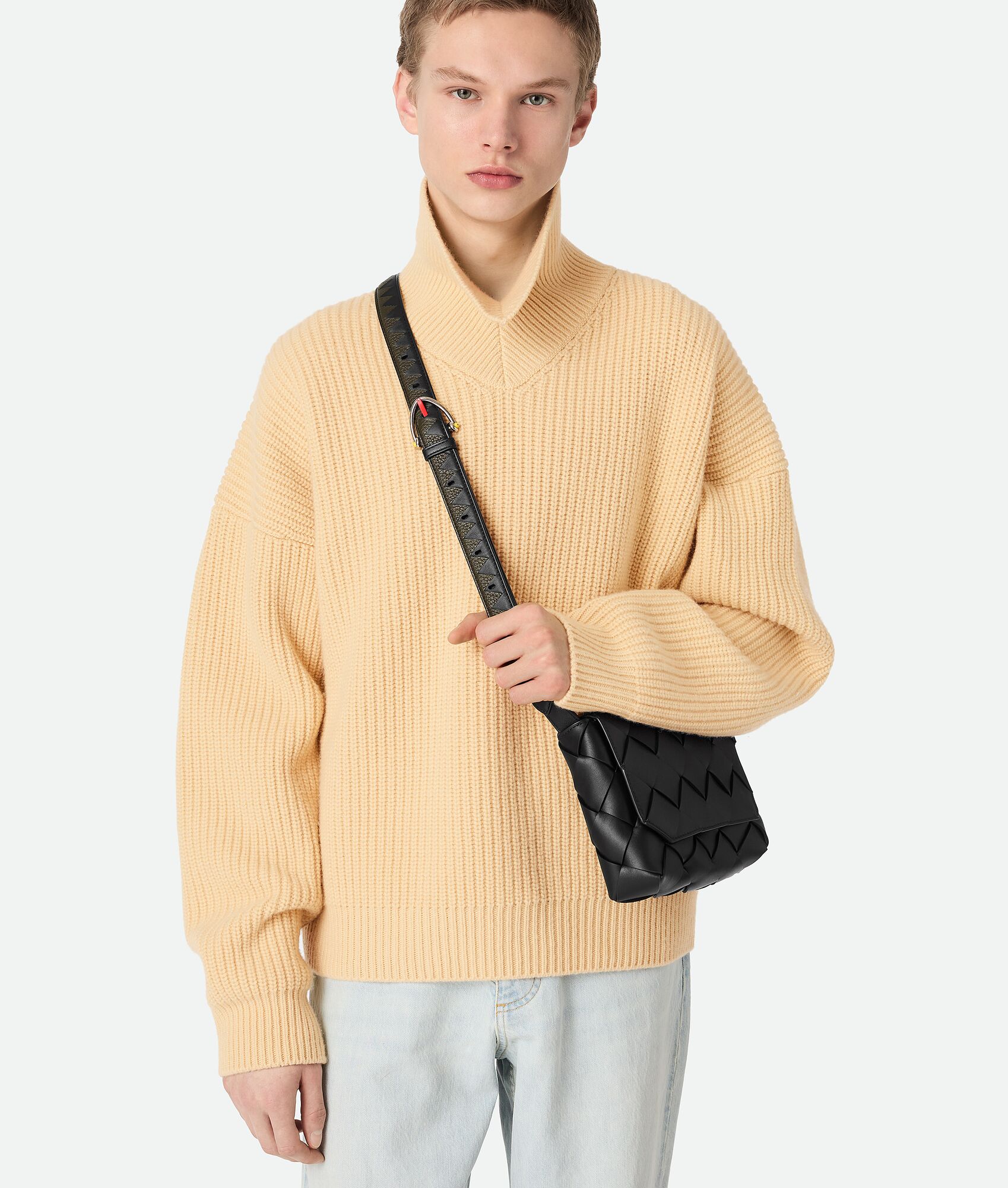 BOTTEGA VENETA Diago斜挎包
