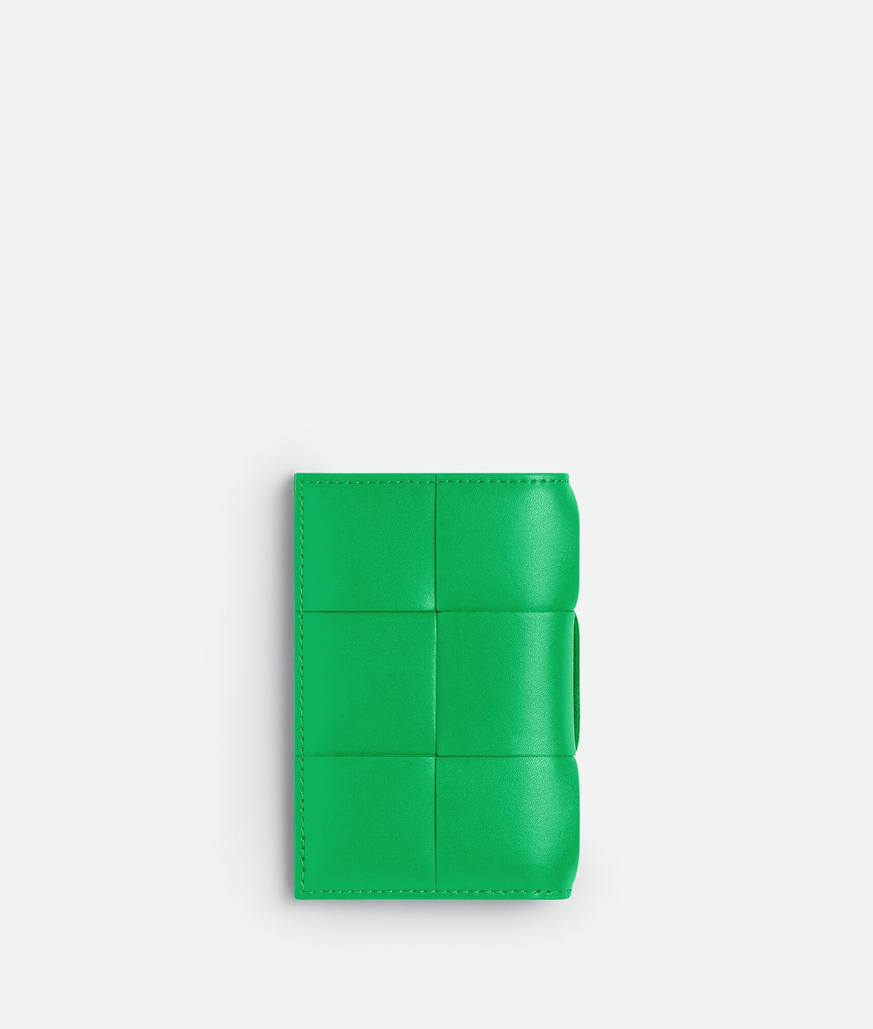 BOTTEGA VENETA Cassette翻盖卡包