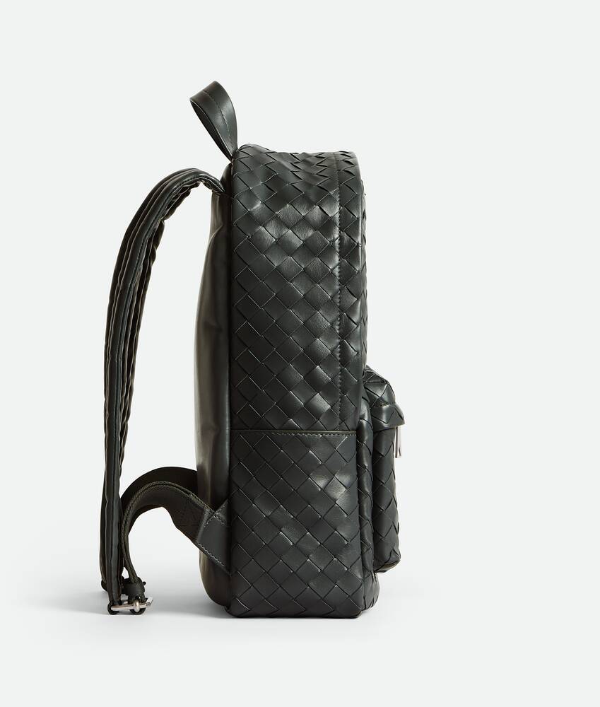 Padded Tech Cassette加衬科技斜挎包| Bottega Veneta