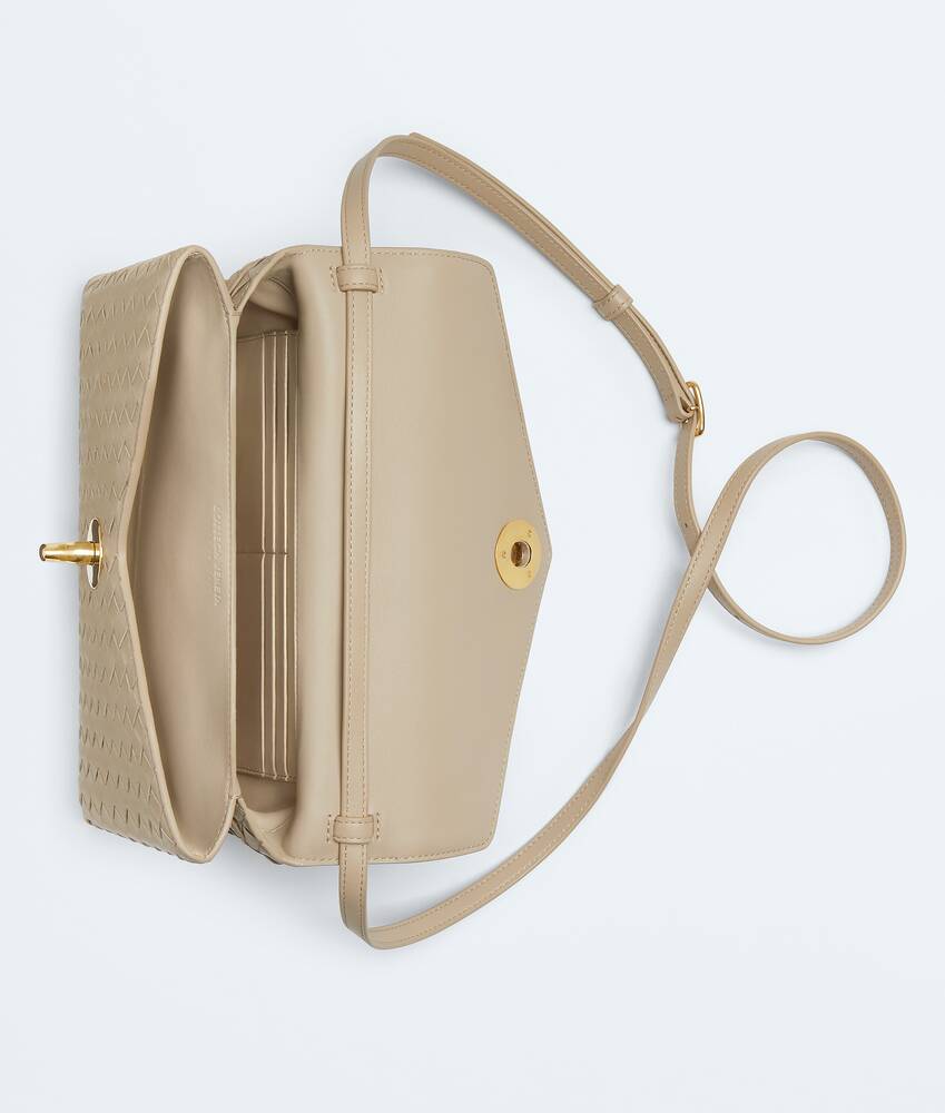 BOTTEGA VENETA Knot Lock斜挎包