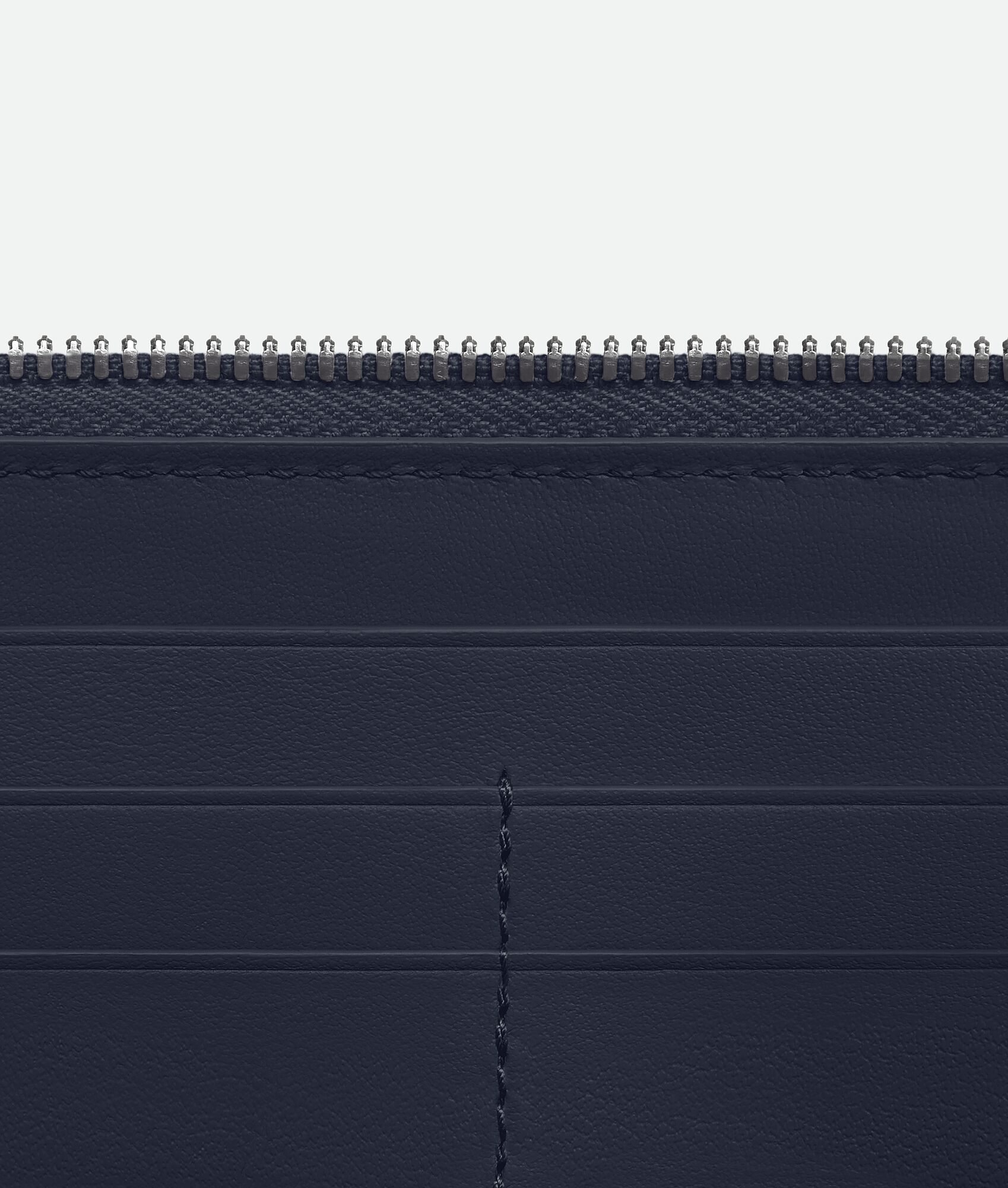 BOTTEGA VENETA Intrecciato Stamp编织环绕式拉链钱包