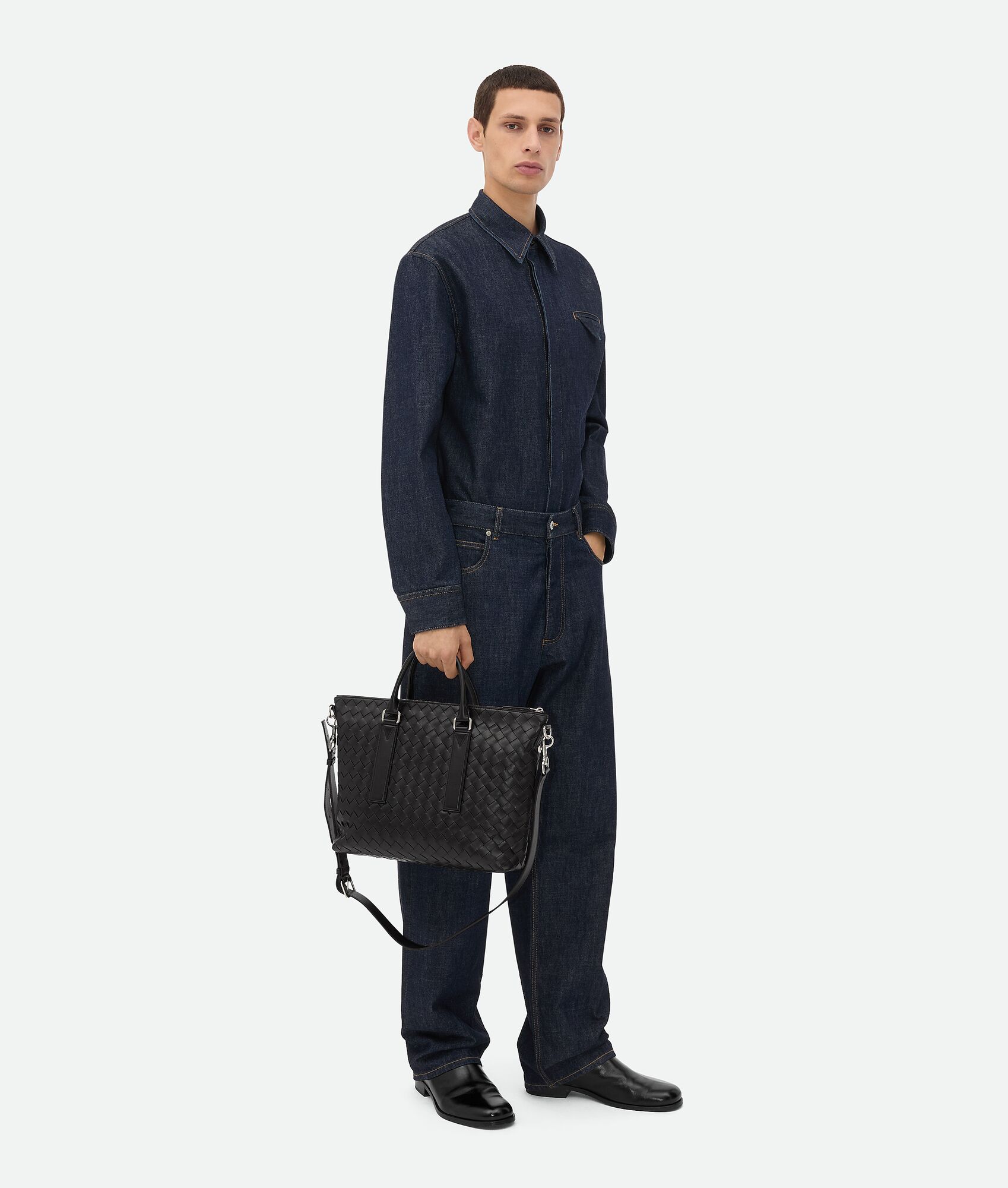 BOTTEGA VENETA Intrecciato编织柔软公文包