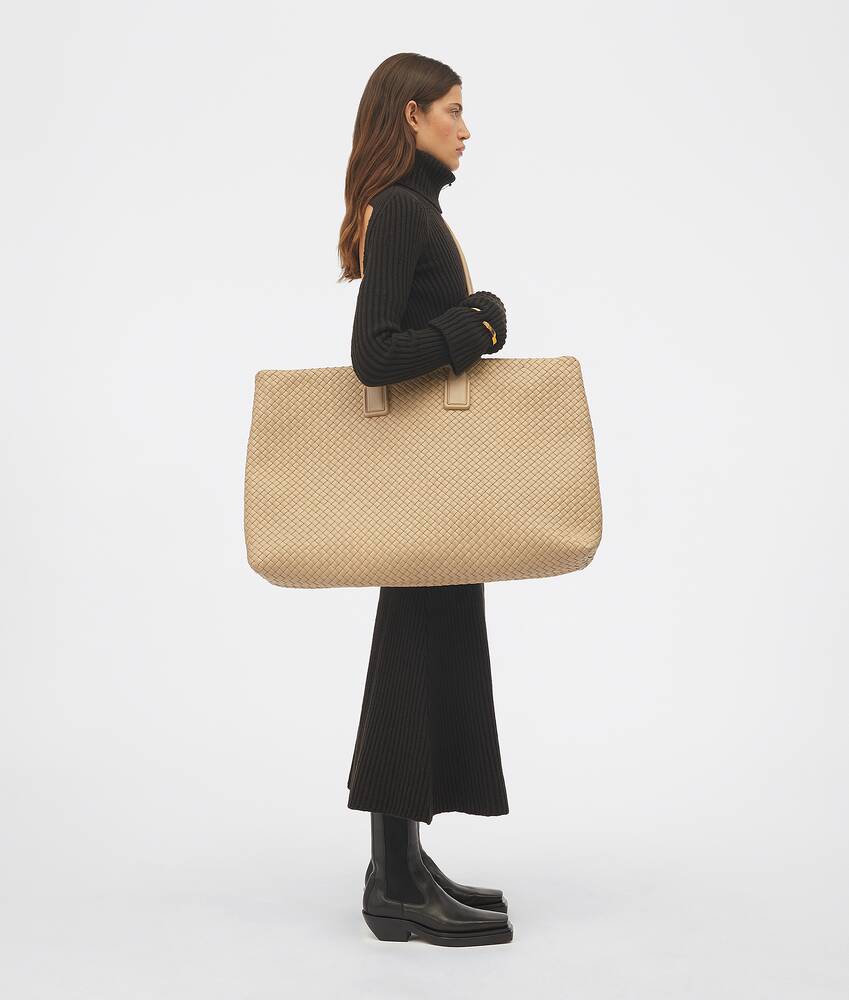 BOTTEGA VENETA 按扣手袋
