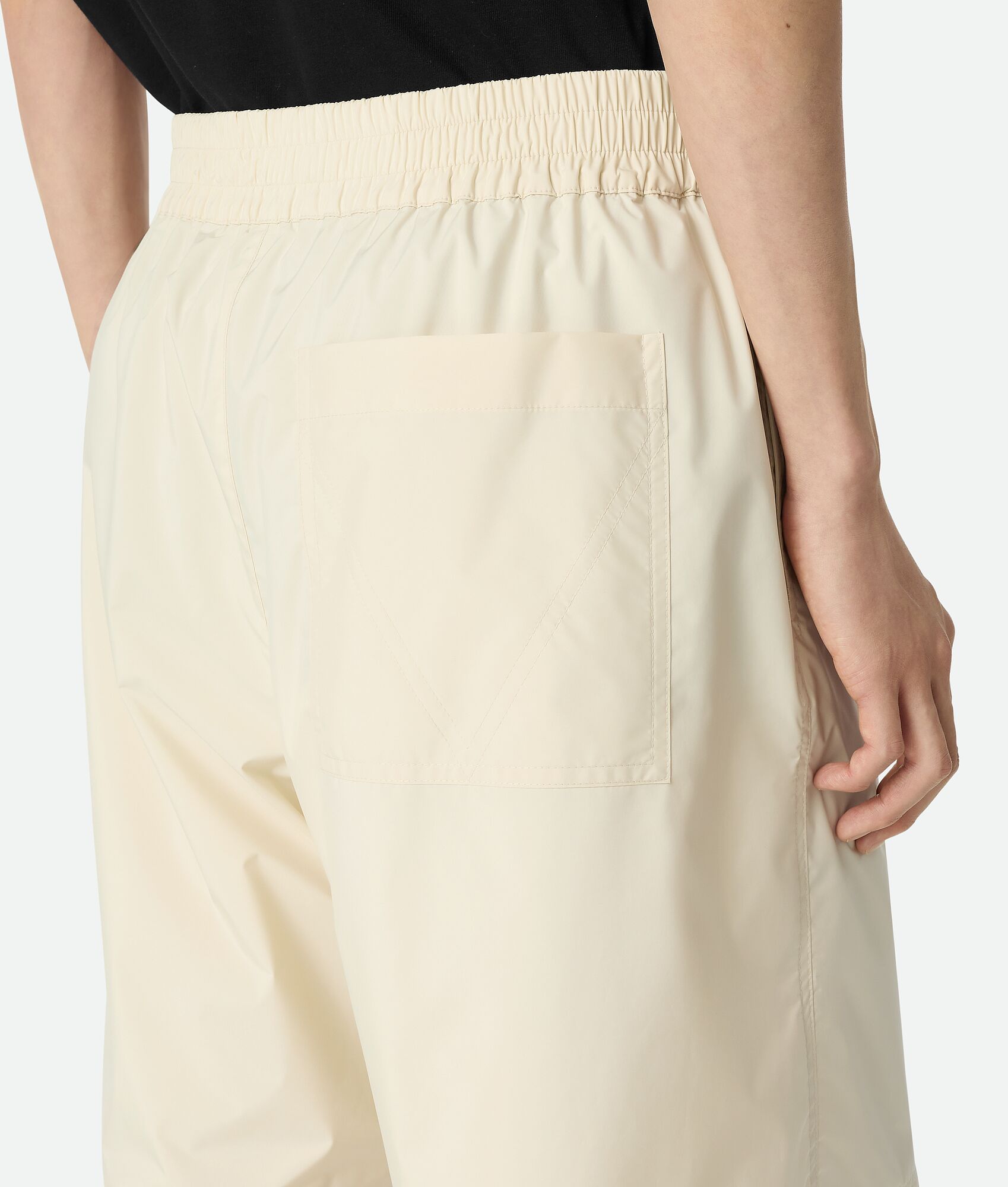 BOTTEGA VENETA 尼龙短裤