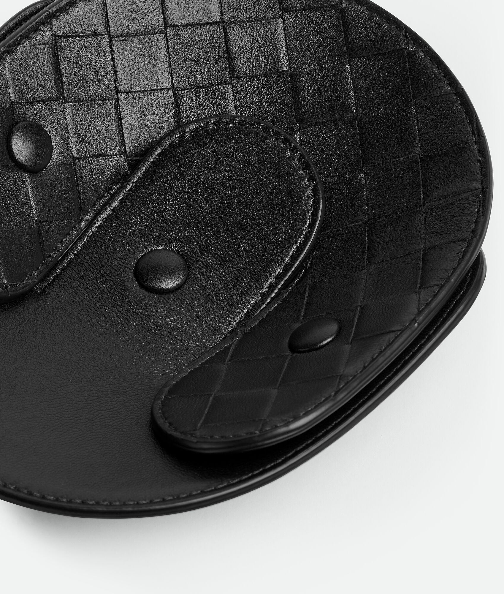 BOTTEGA VENETA 互扣式皮革托盘 - 小号