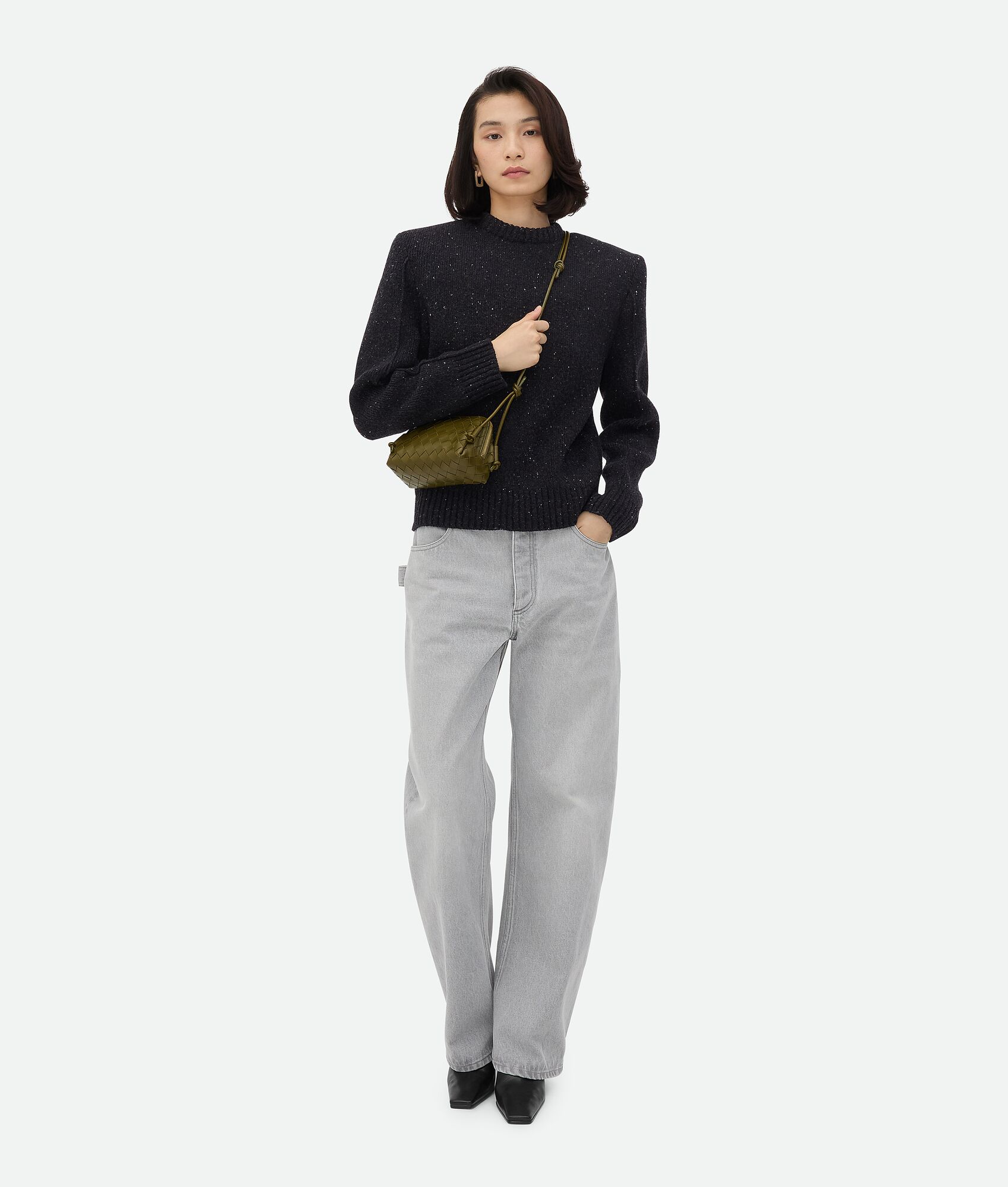 BOTTEGA VENETA Intrecciato编织Concert手拿包