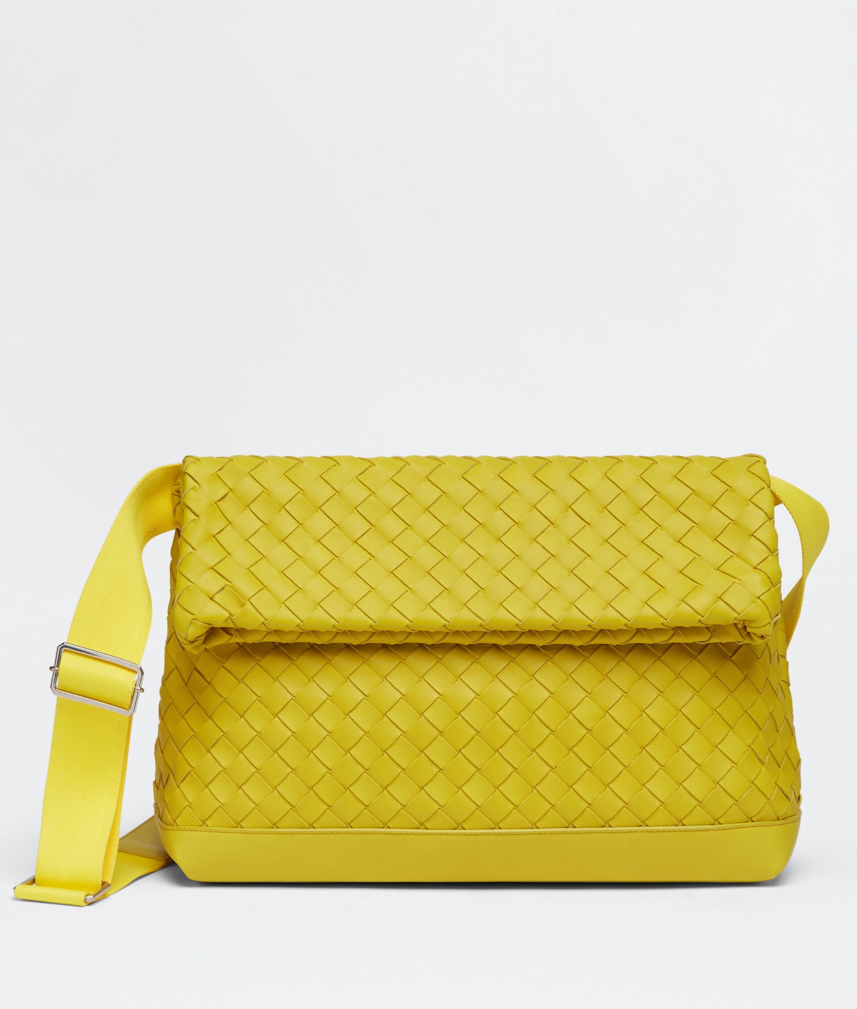 BOTTEGA VENETA CLASSIC INTRECCIATO斜挎包