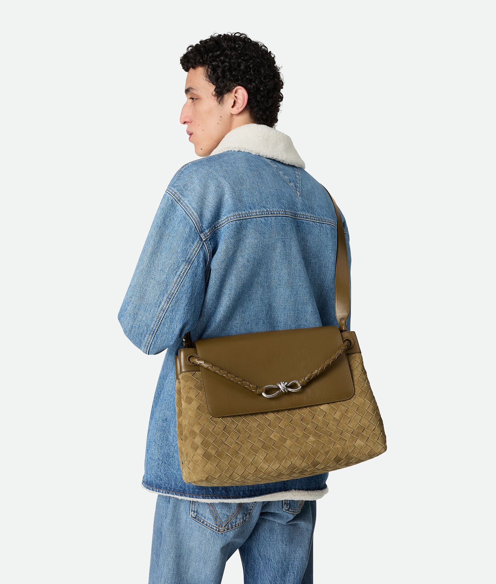BOTTEGA VENETA Andiamo背提包