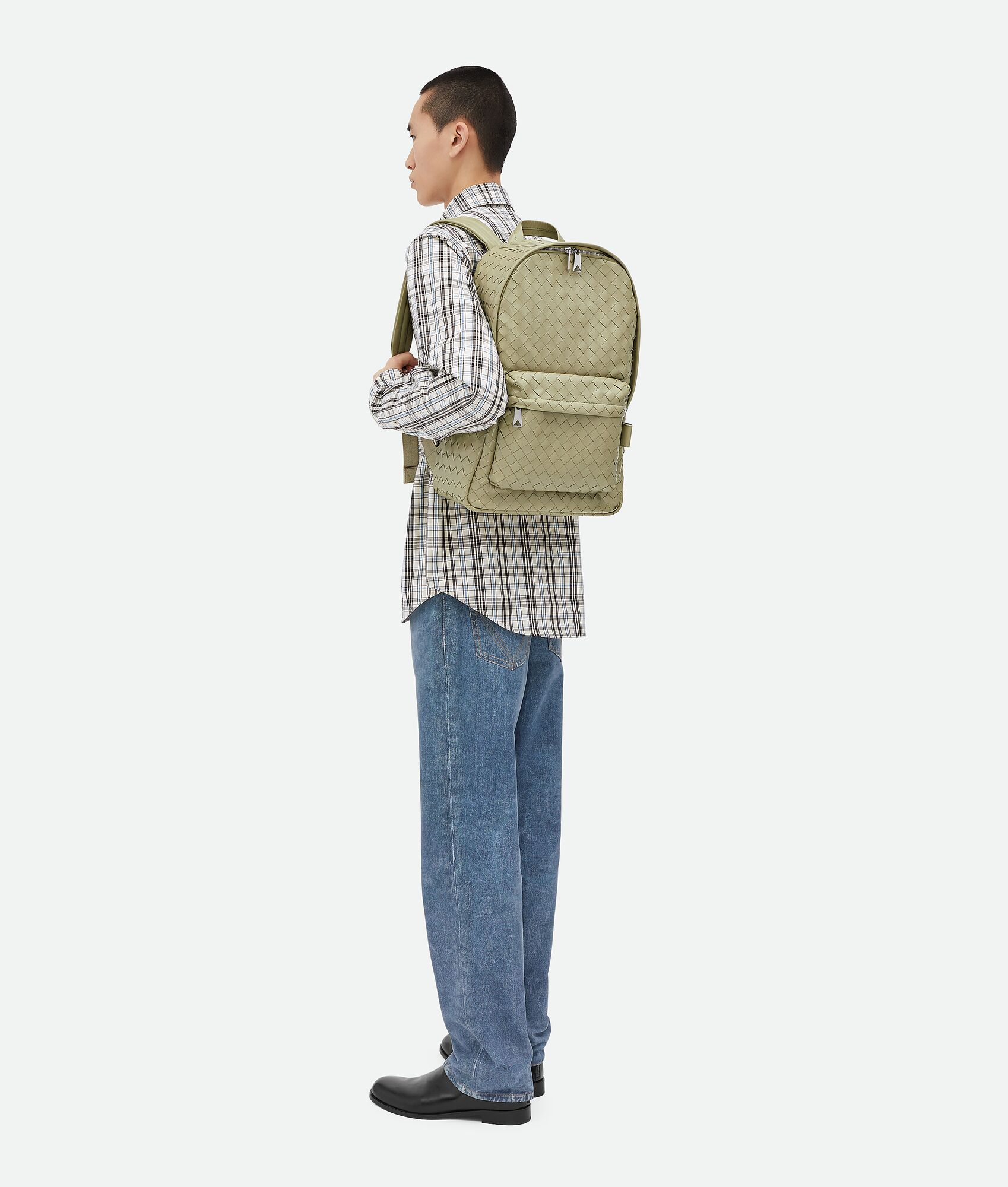 BOTTEGA VENETA 中号Intrecciato编织背包