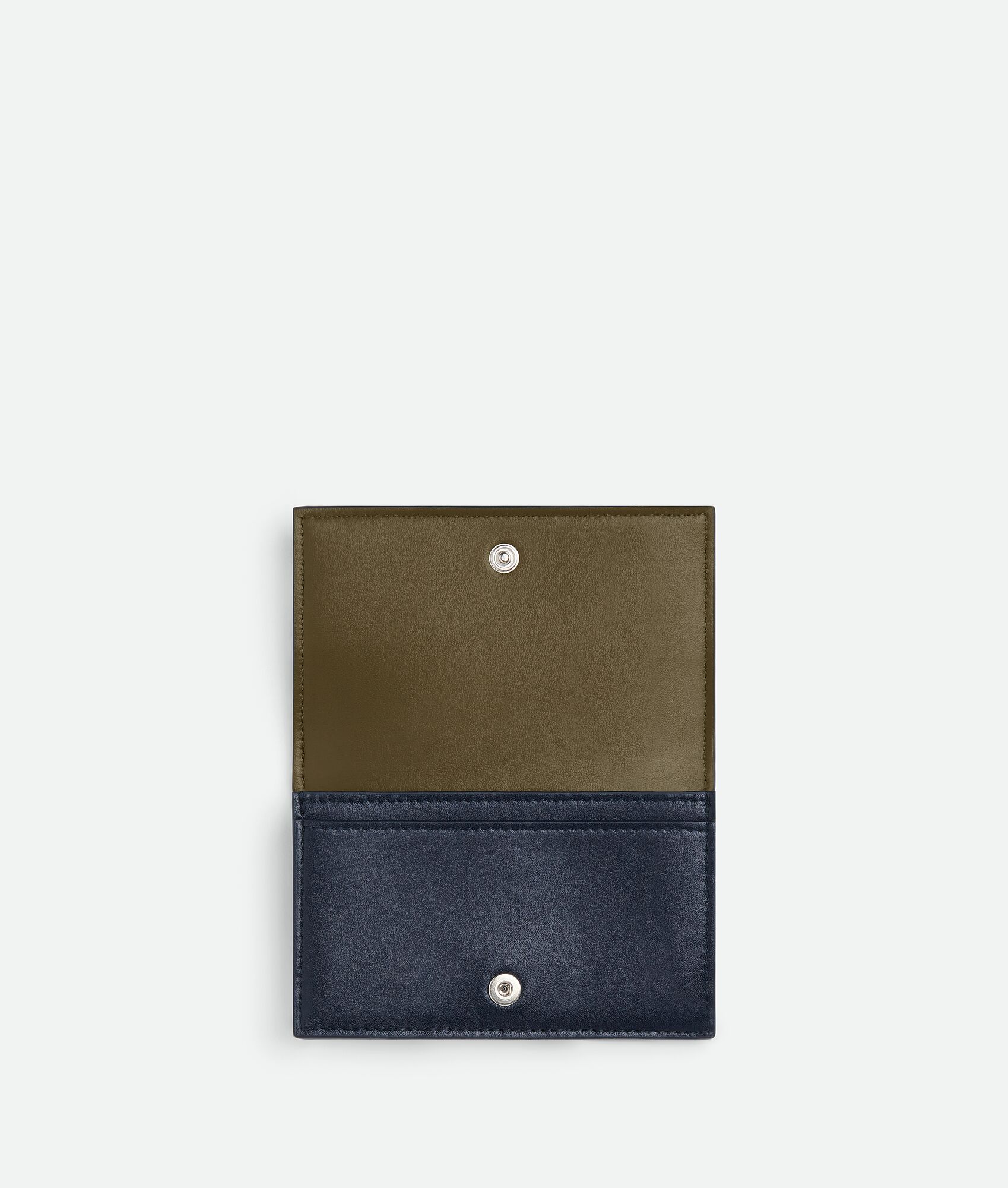 BOTTEGA VENETA Cassette薄名片卡包