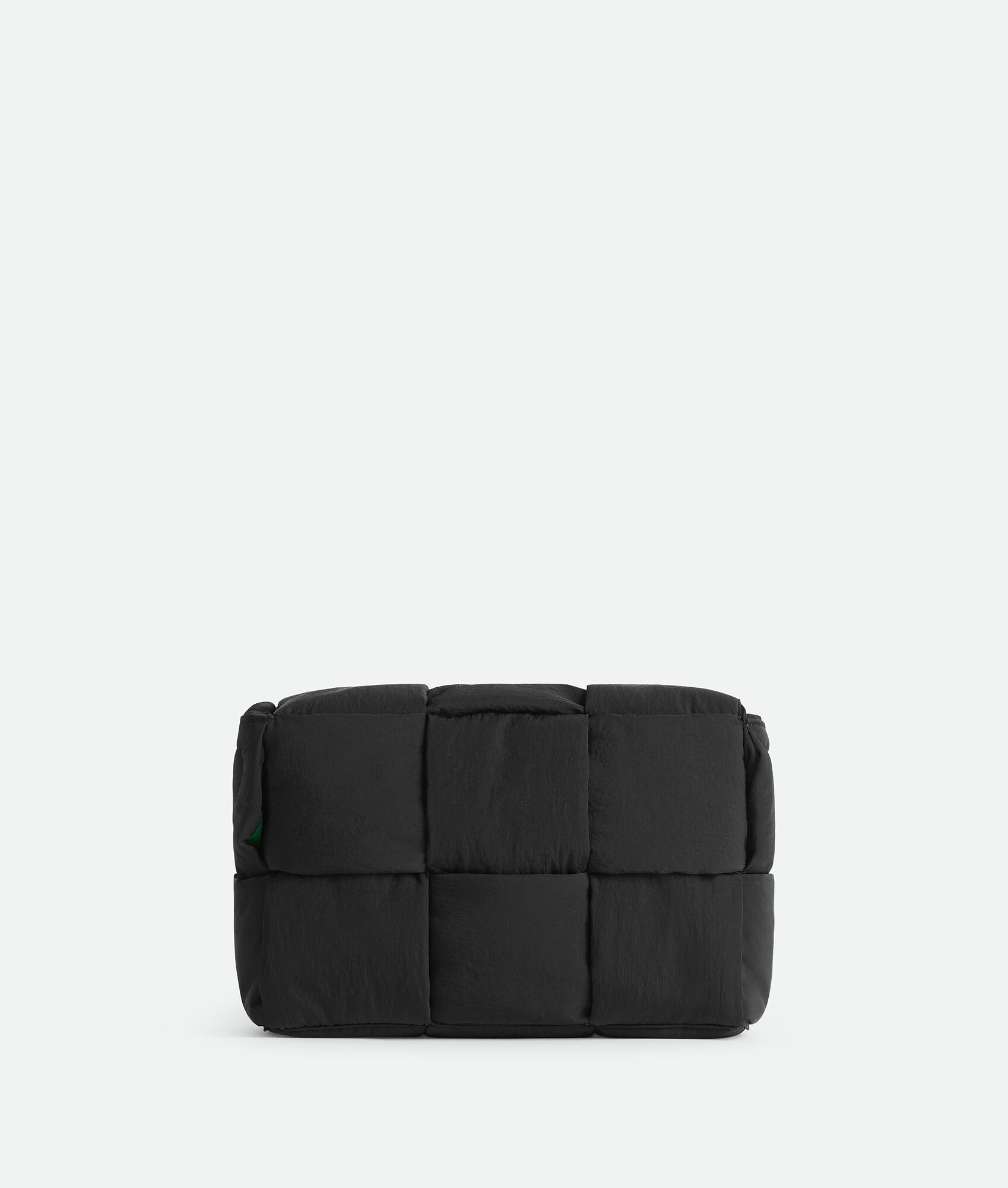 BOTTEGA VENETA 小号Padded Tech Cassette加衬科技斜挎包