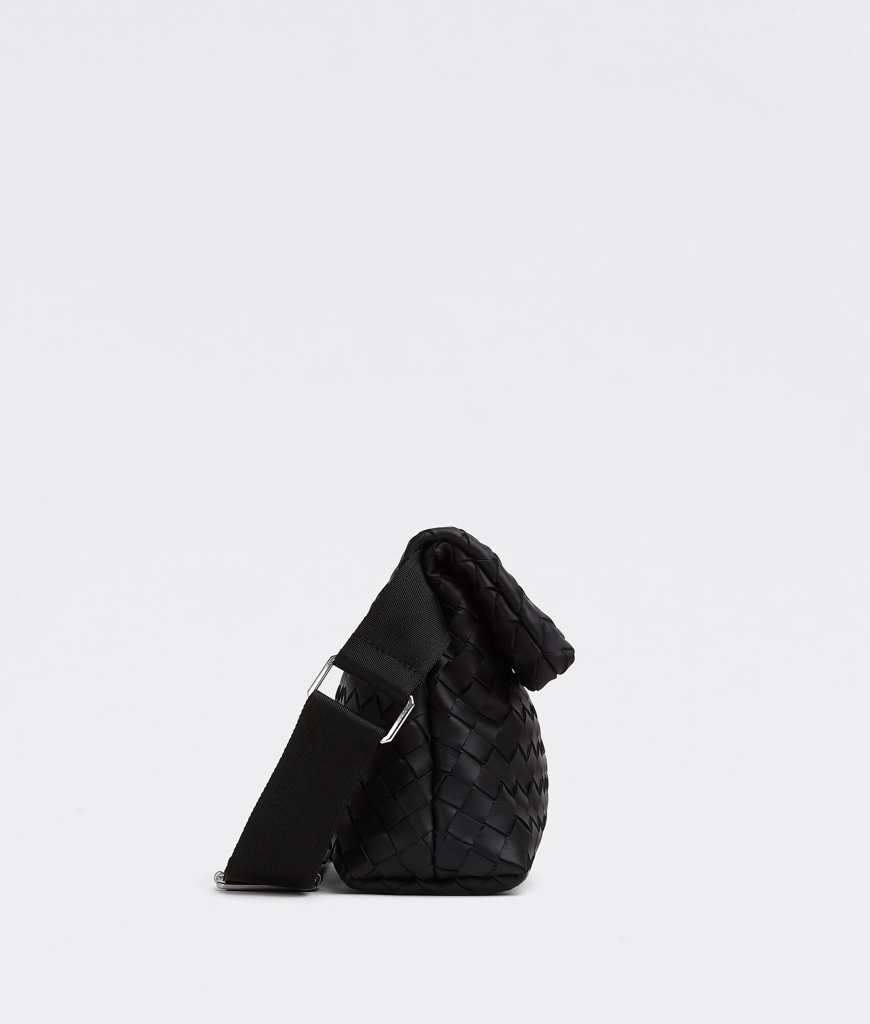 BOTTEGA VENETA 小号Intrecciato编织皮革斜挎包