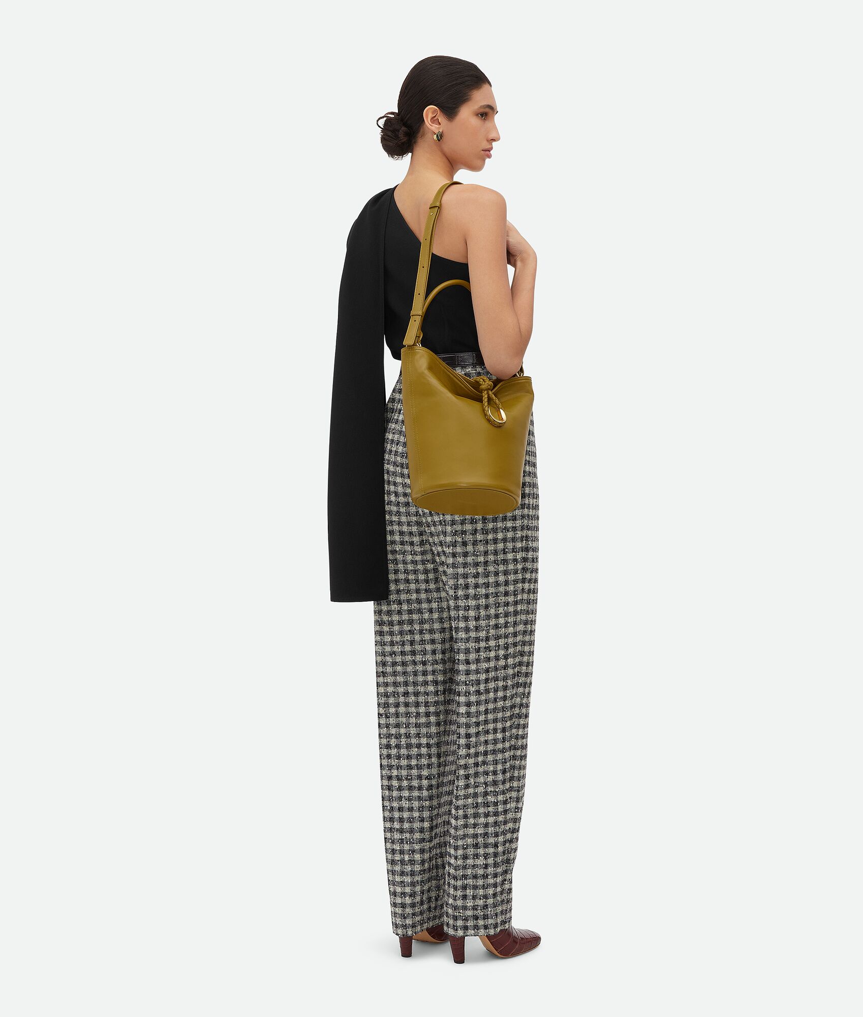 BOTTEGA VENETA Liberta水桶包