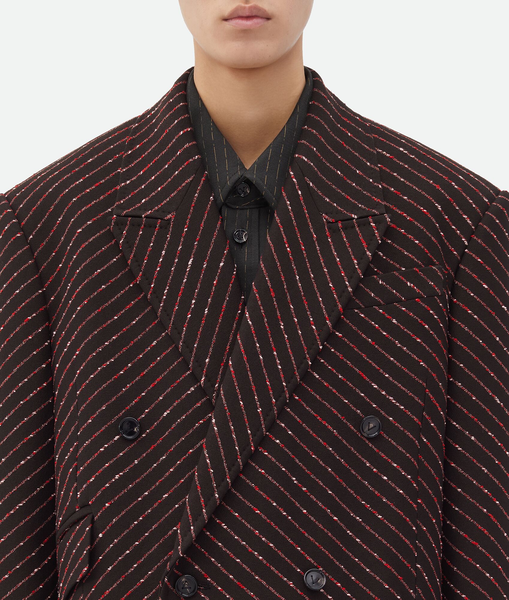 BOTTEGA VENETA 斜纹圈绒细条纹大衣