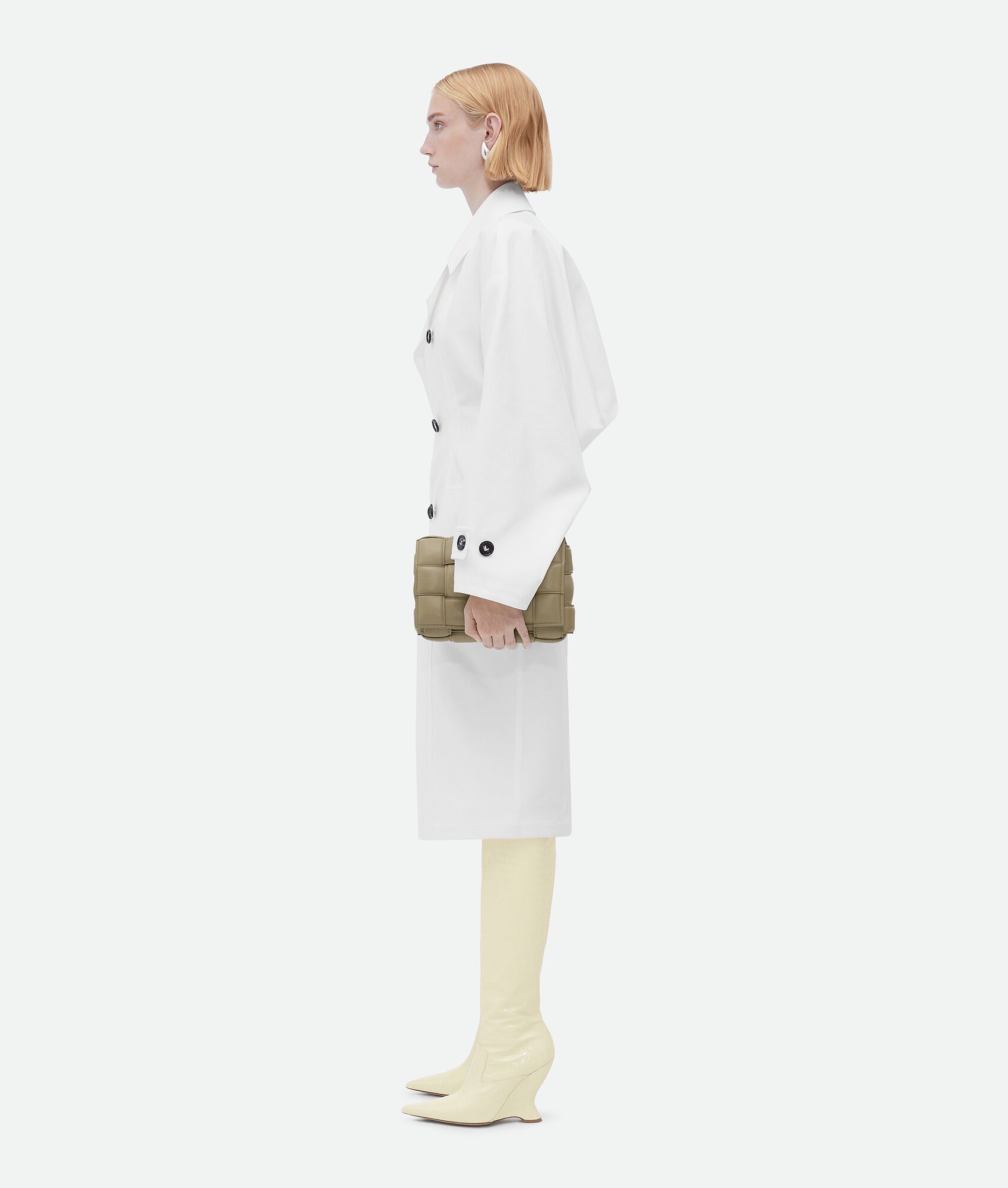 BOTTEGA VENETA 加衬Cassette斜挎包