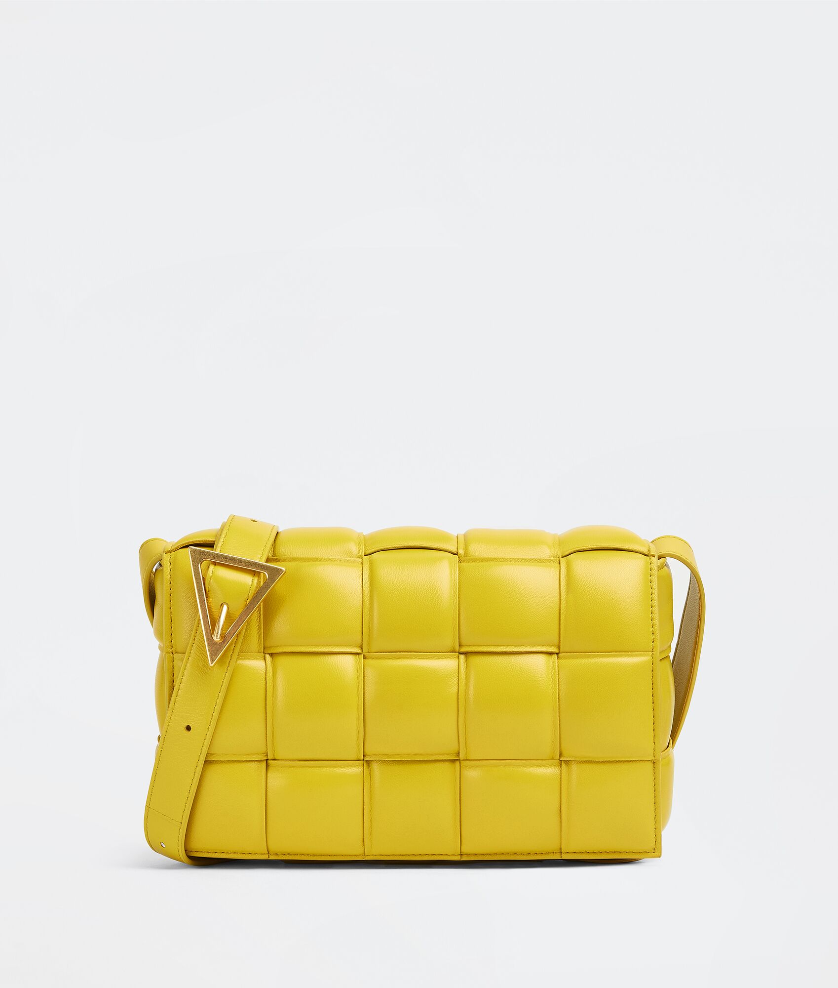 BOTTEGA VENETA PADDED CASSETTE加衬斜挎包