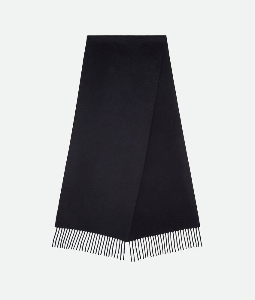BOTTEGA VENETA 山羊绒围巾，饰有Bottega皮革贴饰