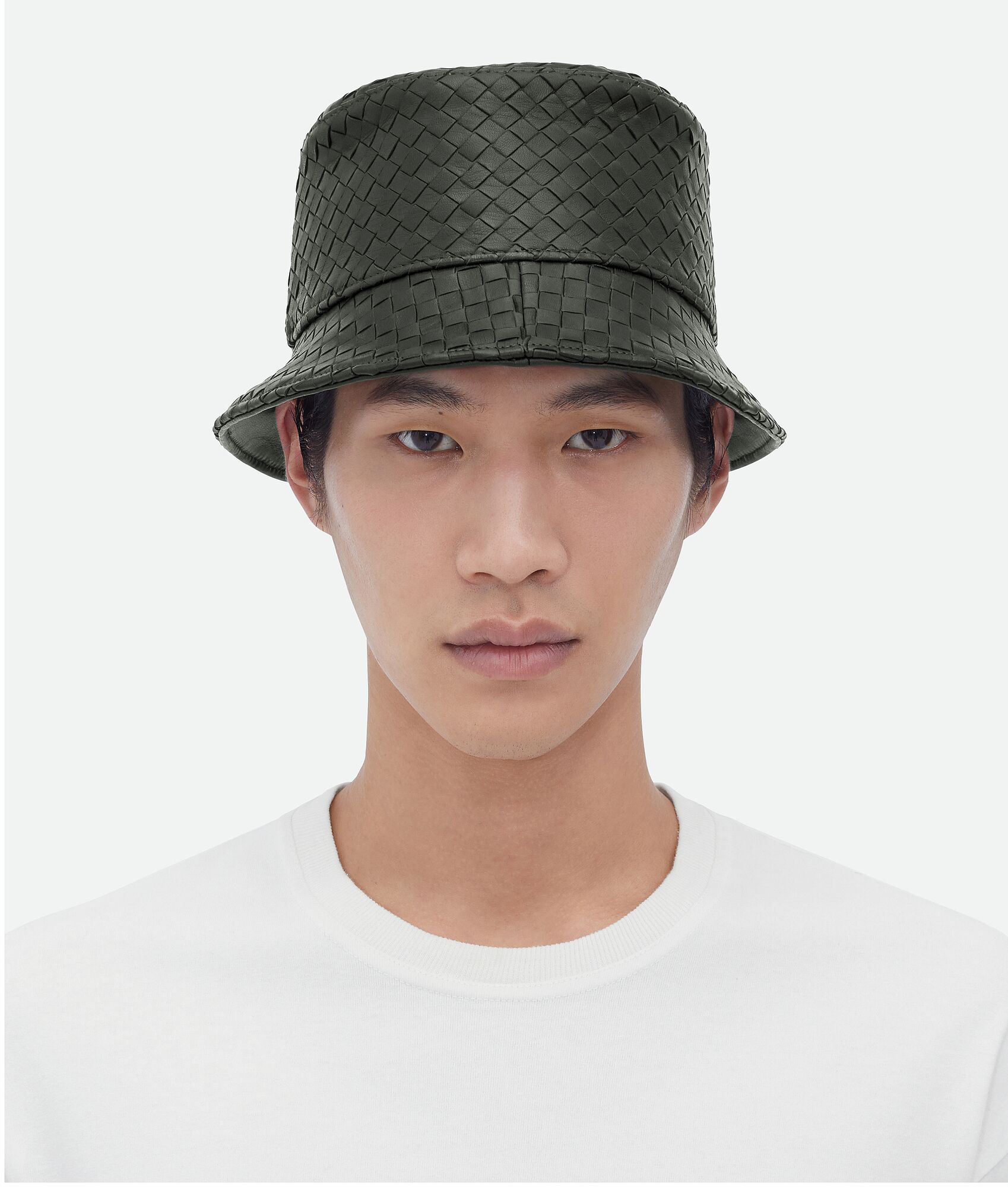 BOTTEGA VENETA Intrecciato编织皮革渔夫帽