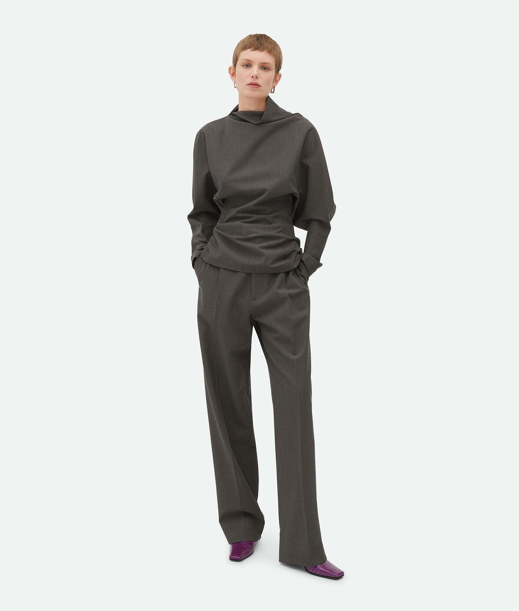BOTTEGA VENETA 轻盈羊毛上衣