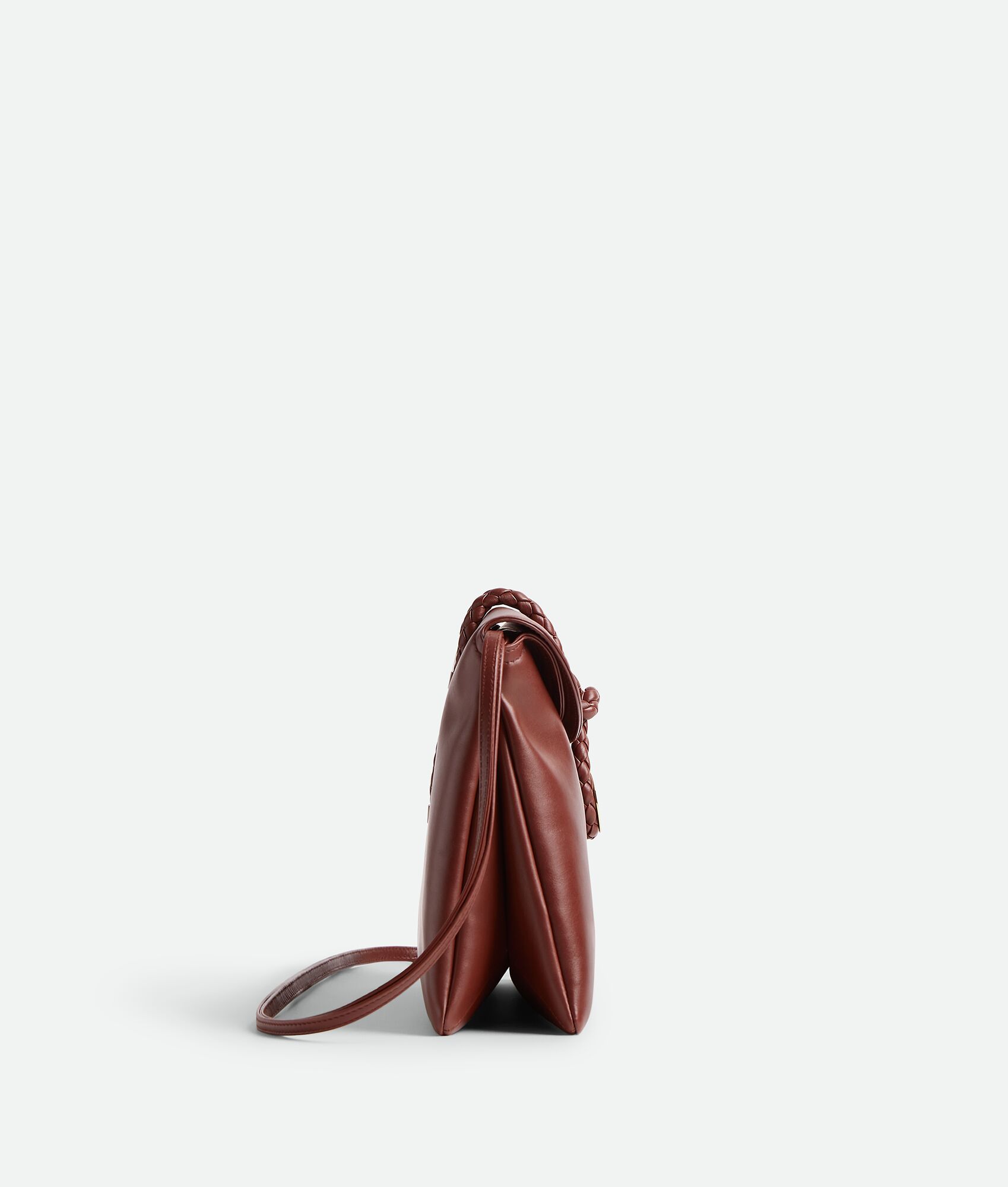 BOTTEGA VENETA Liberta斜挎包