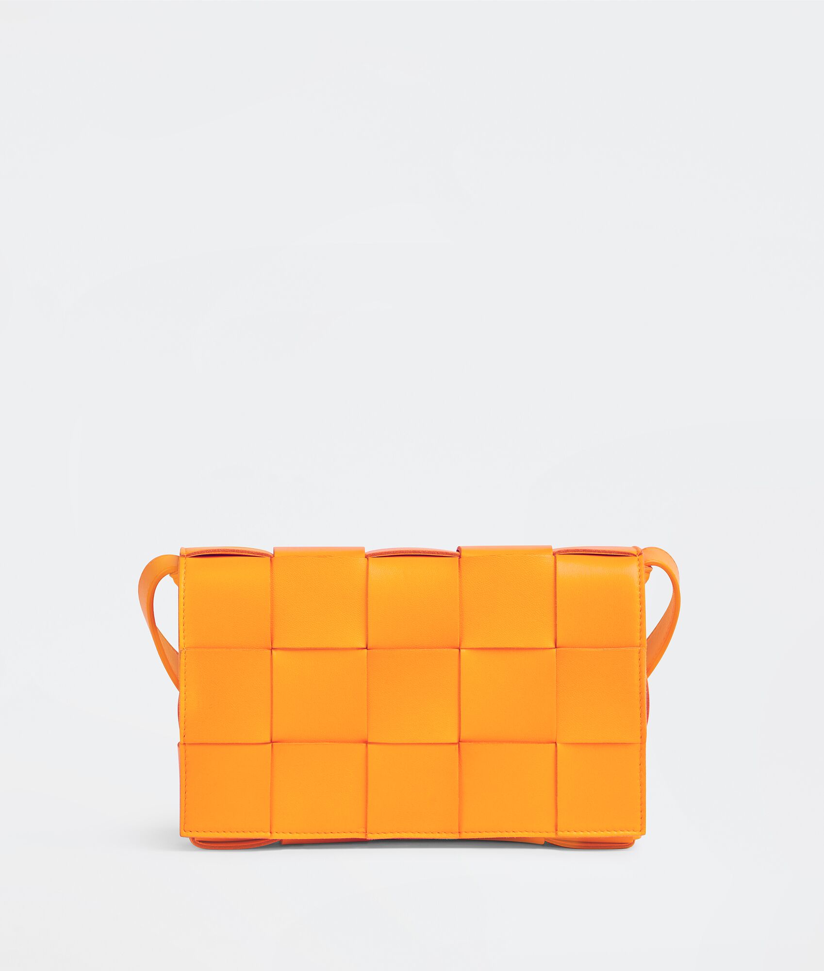 BOTTEGA VENETA CASSETTE斜挎包