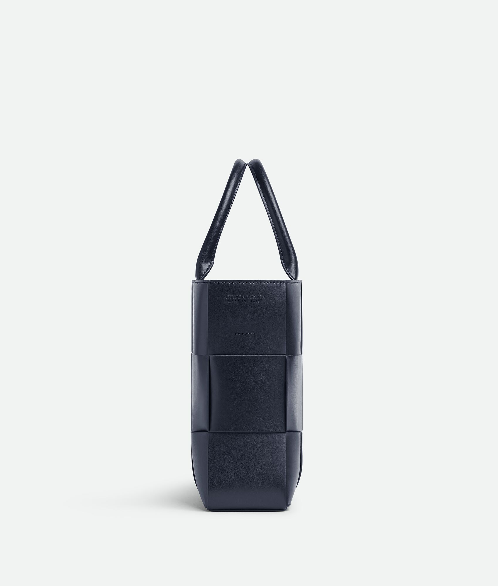 BOTTEGA VENETA 小号Arco Tote托特手袋，配背带