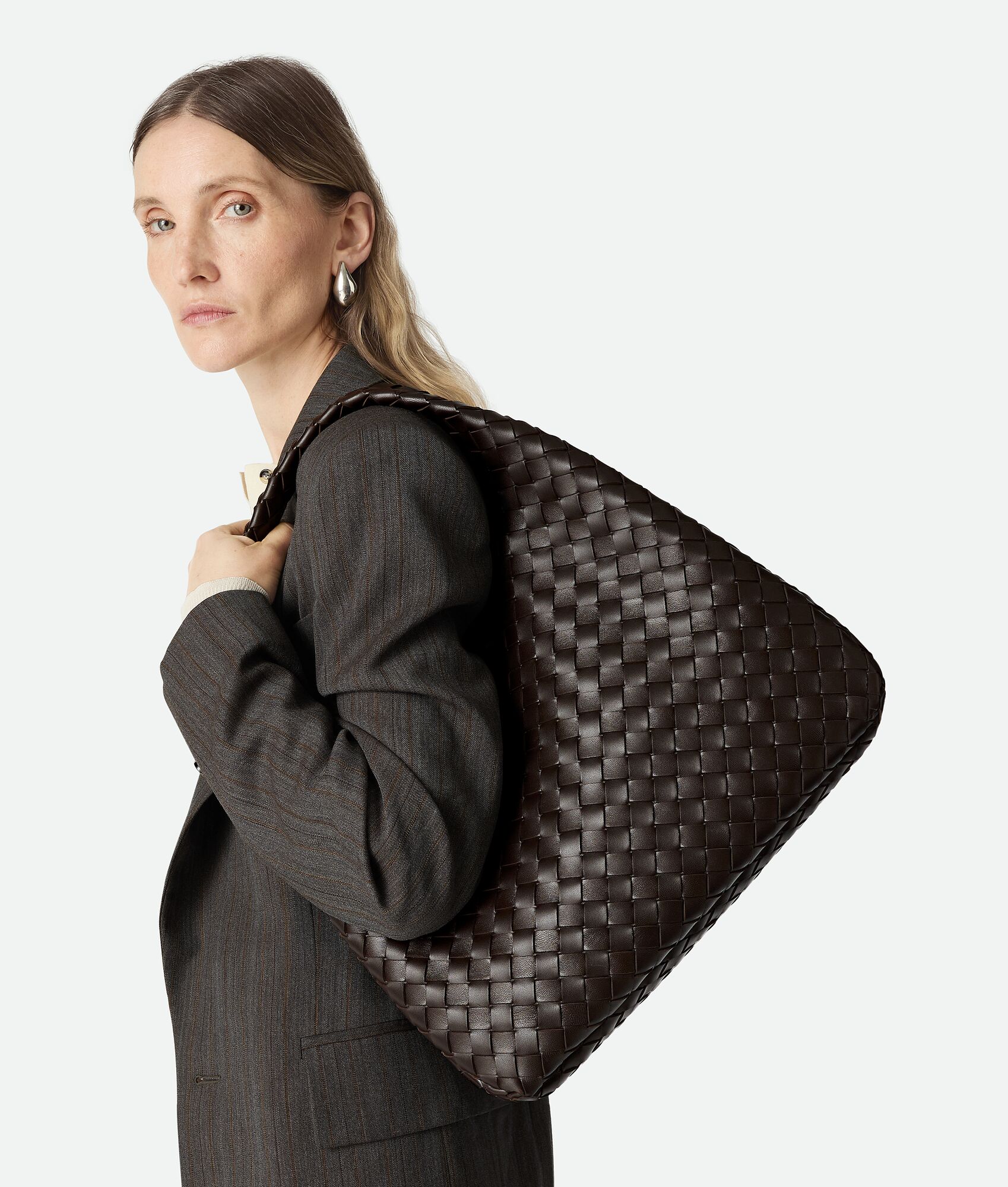 BOTTEGA VENETA 大号Campana肩背包