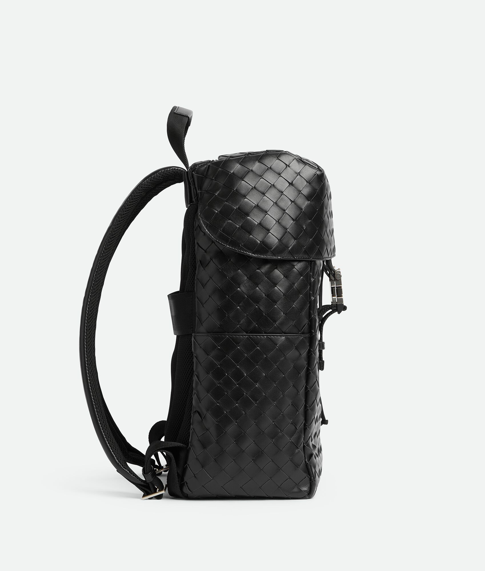 BOTTEGA VENETA Intrecciato编织翻盖背包