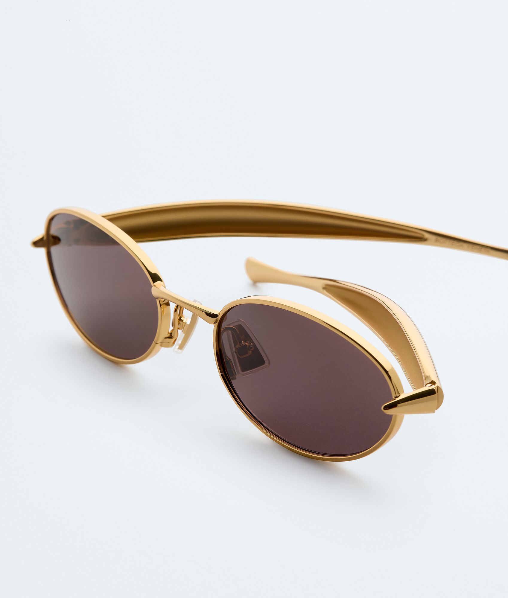 BOTTEGA VENETA Sardine椭圆形太阳镜