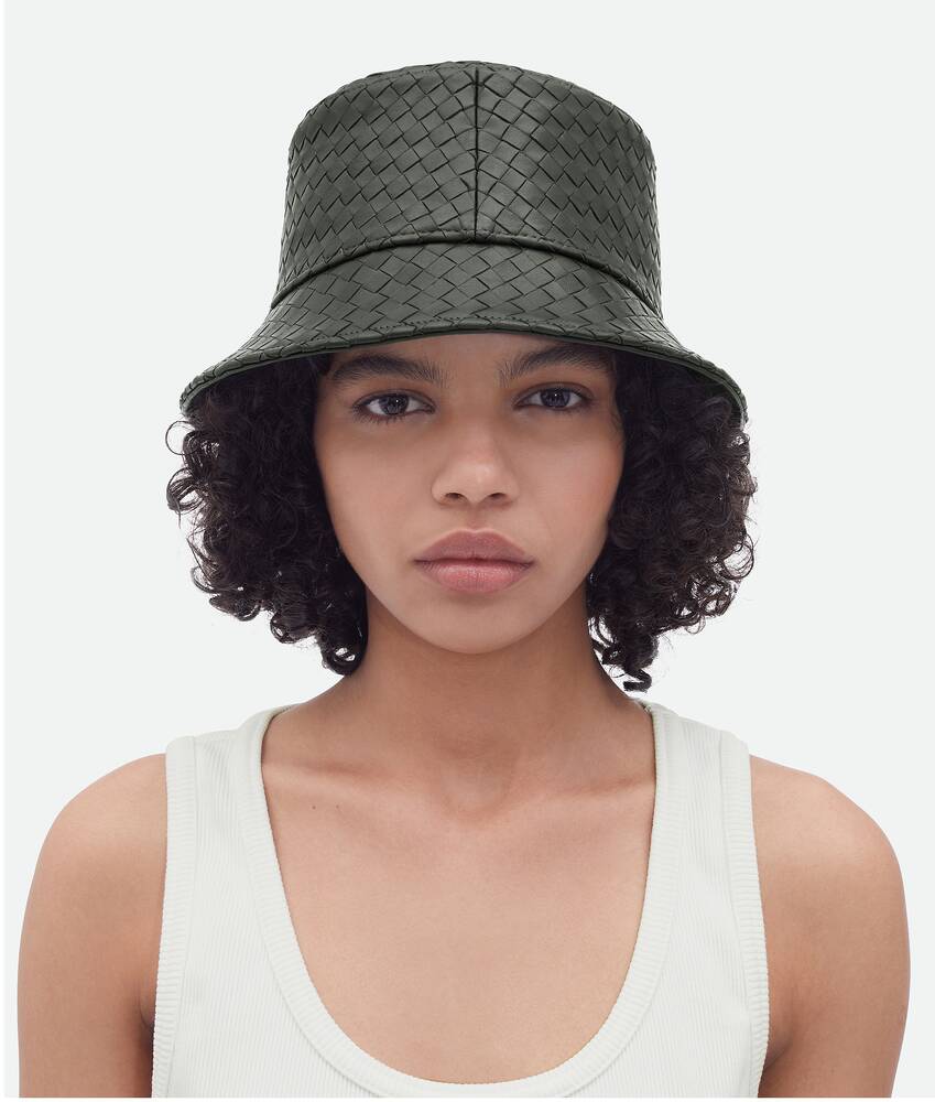 BOTTEGA VENETA Intrecciato编织皮革渔夫帽