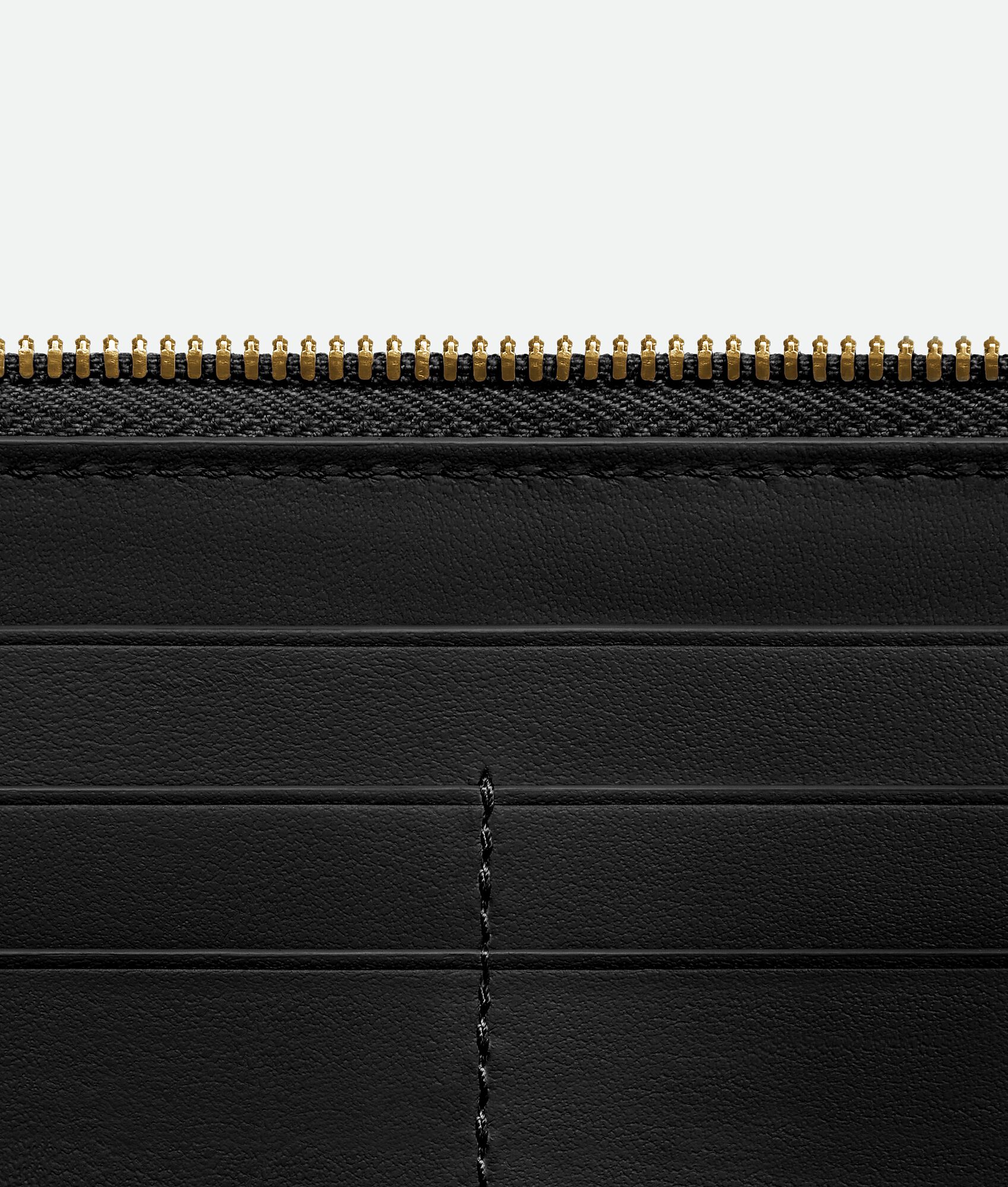 BOTTEGA VENETA 翻盖钱包