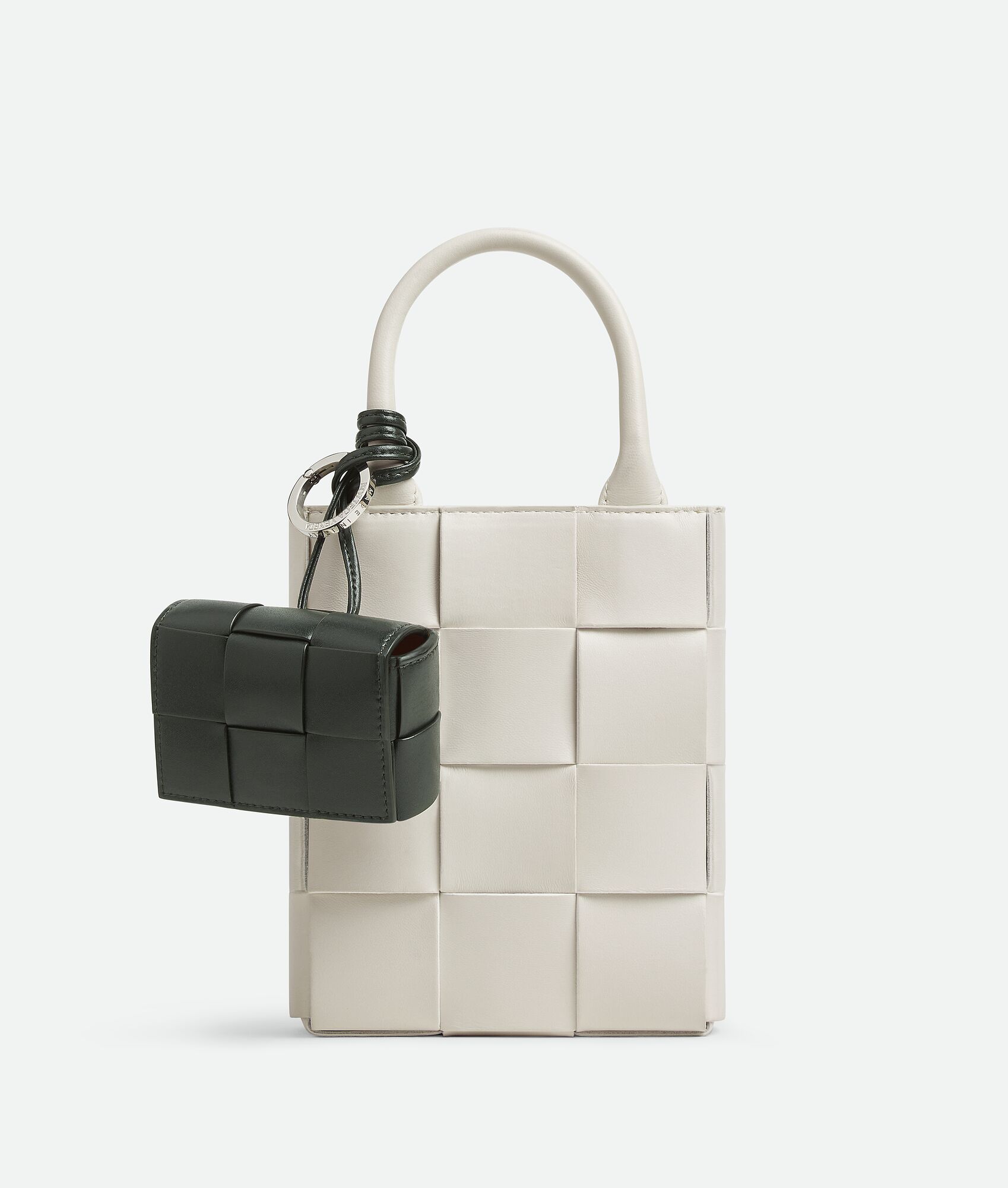 BOTTEGA VENETA Cassette AirPods 绳带耳机盒