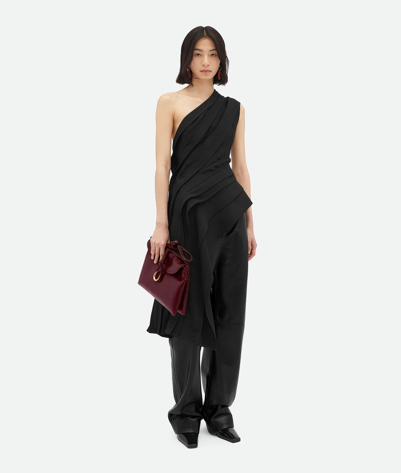 BOTTEGA VENETA Liberta斜挎包